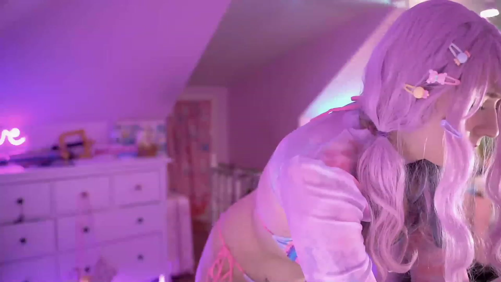 Gallery image thumbnail from SugaryBunny's myfreecams stream on, 12/01/2022, 01:13 image 9 of 20