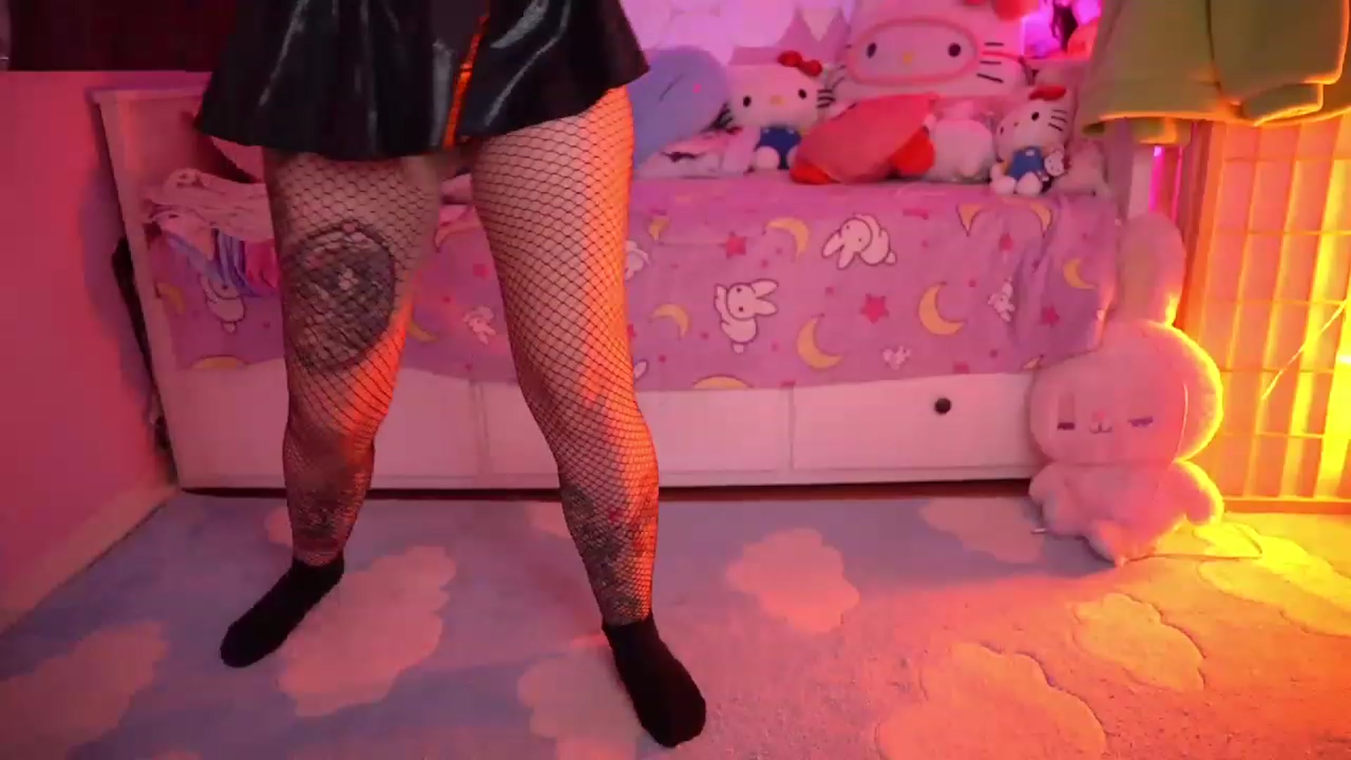 Gallery image thumbnail from SugaryBunny's myfreecams stream on, 01/06/2023, 02:01 image 7 of 20