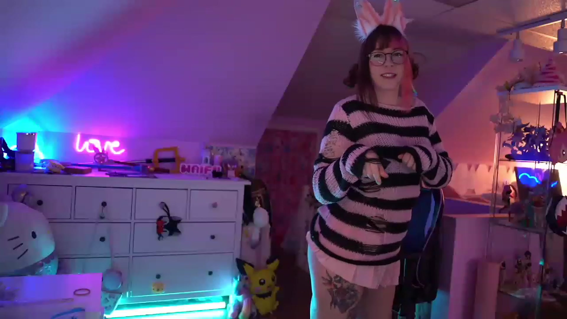 Gallery image thumbnail from SugaryBunny's myfreecams stream on, 01/09/2023, 23:44 image 13 of 20