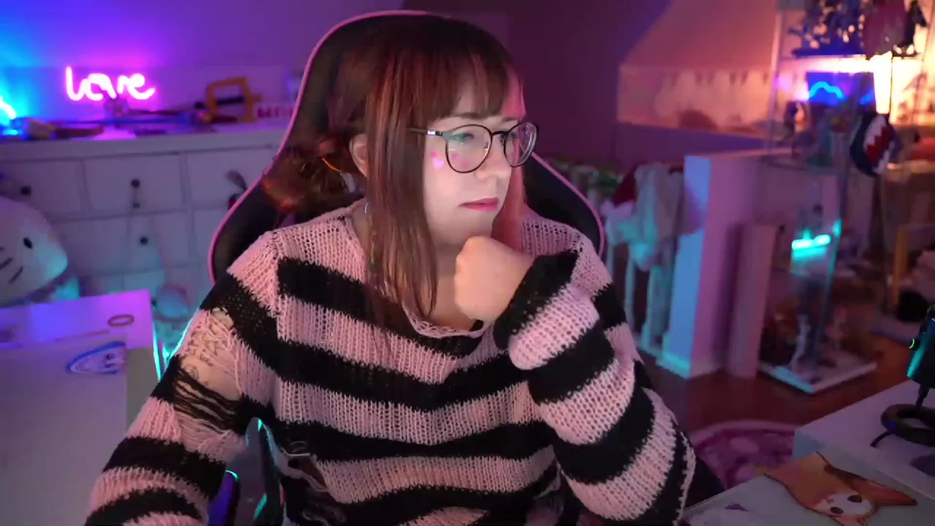 Gallery image thumbnail from SugaryBunny's myfreecams stream on, 01/09/2023, 23:44 image 4 of 20