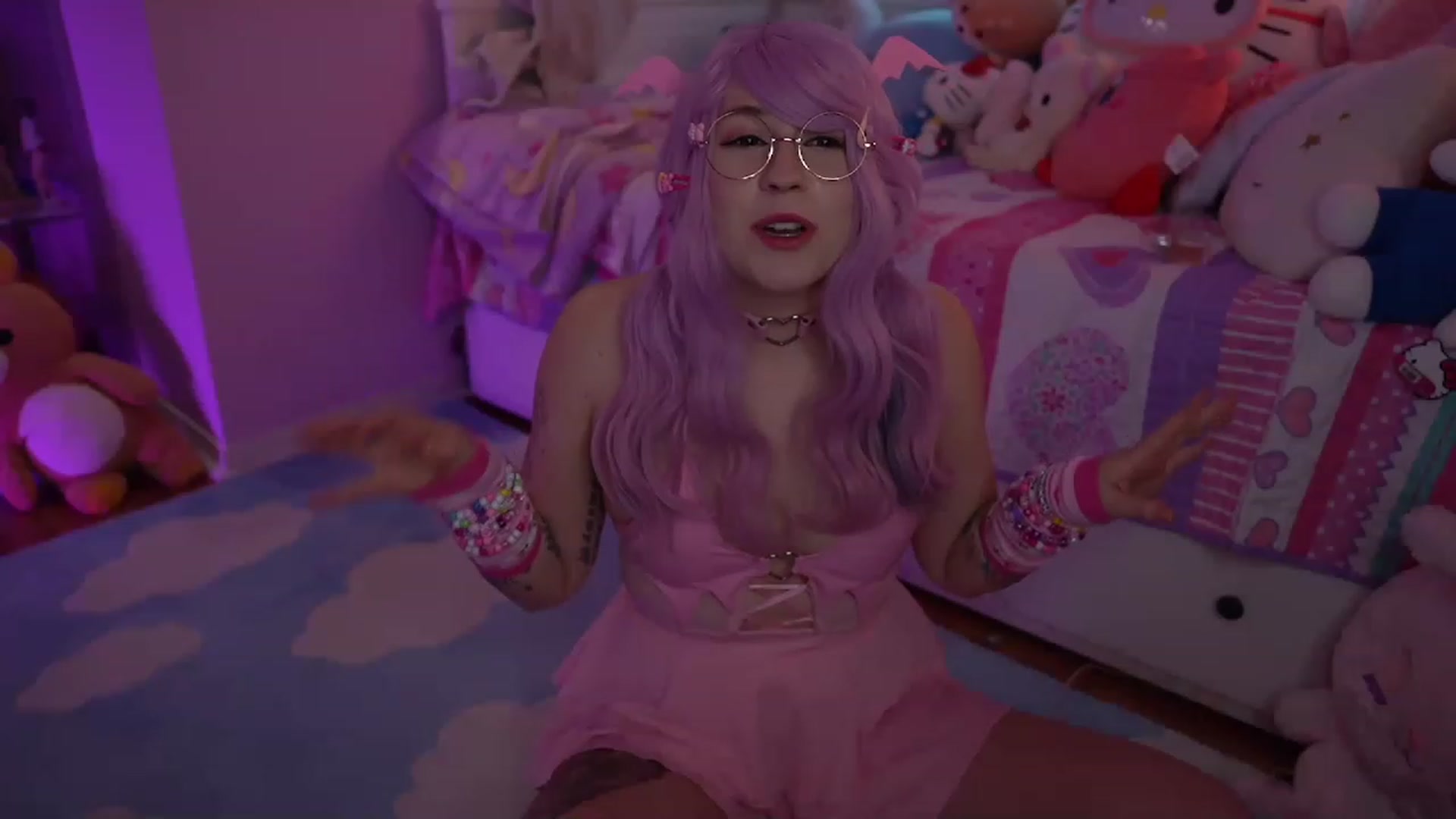 Gallery image thumbnail from SugaryBunny's myfreecams stream on, 01/12/2023, 02:58 image 8 of 20