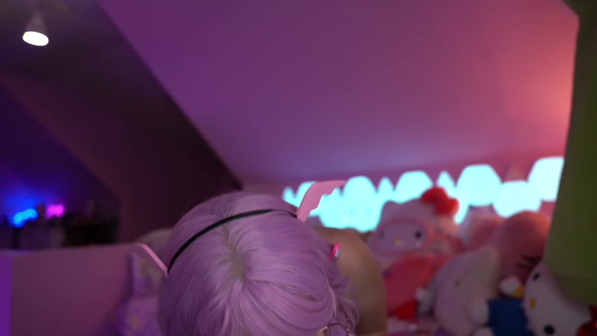 Gallery image thumbnail from SugaryBunny's myfreecams stream on, 01/12/2023, 02:58 image 13 of 20