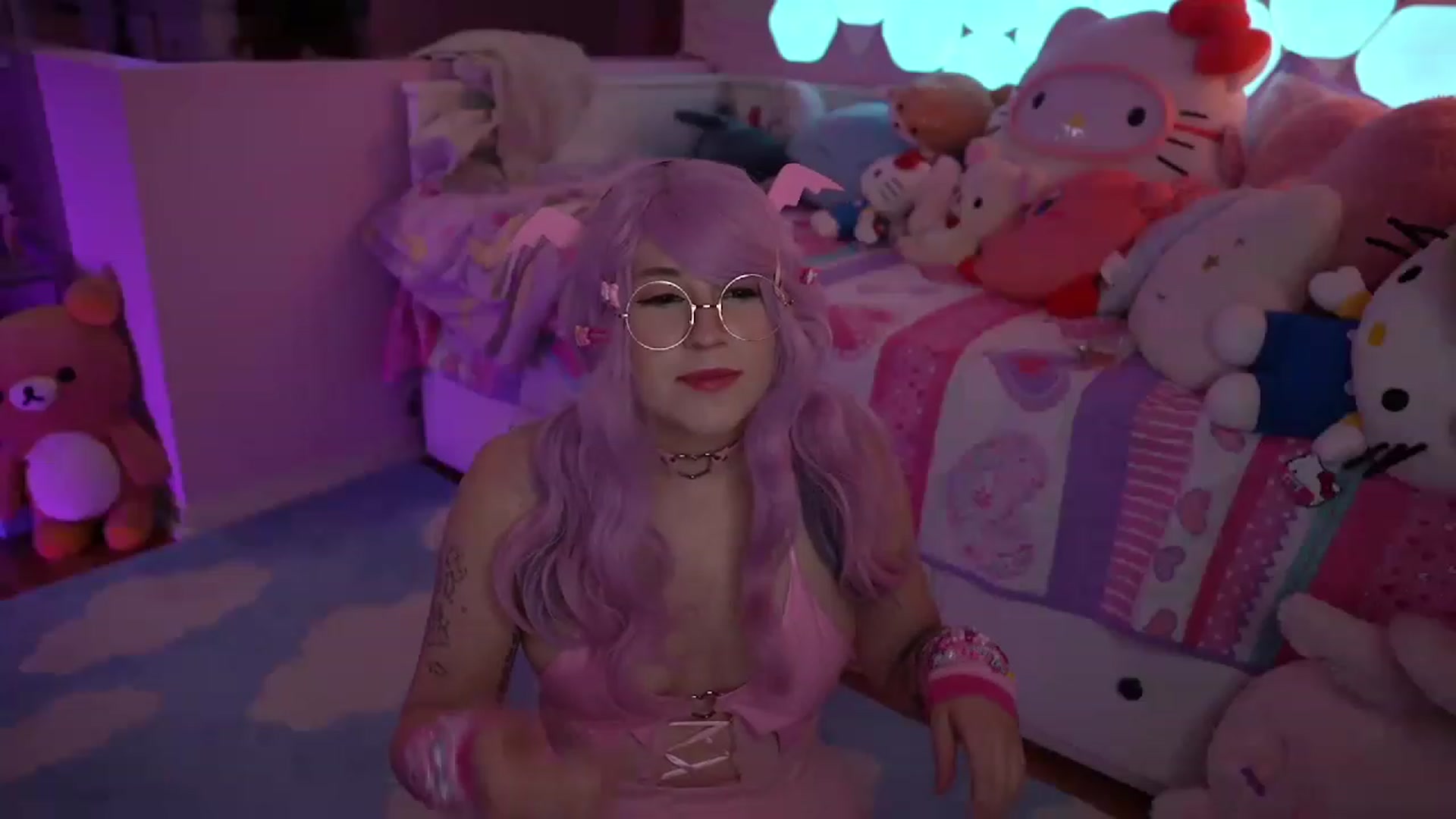 Gallery image thumbnail from SugaryBunny's myfreecams stream on, 01/12/2023, 02:58 image 3 of 20