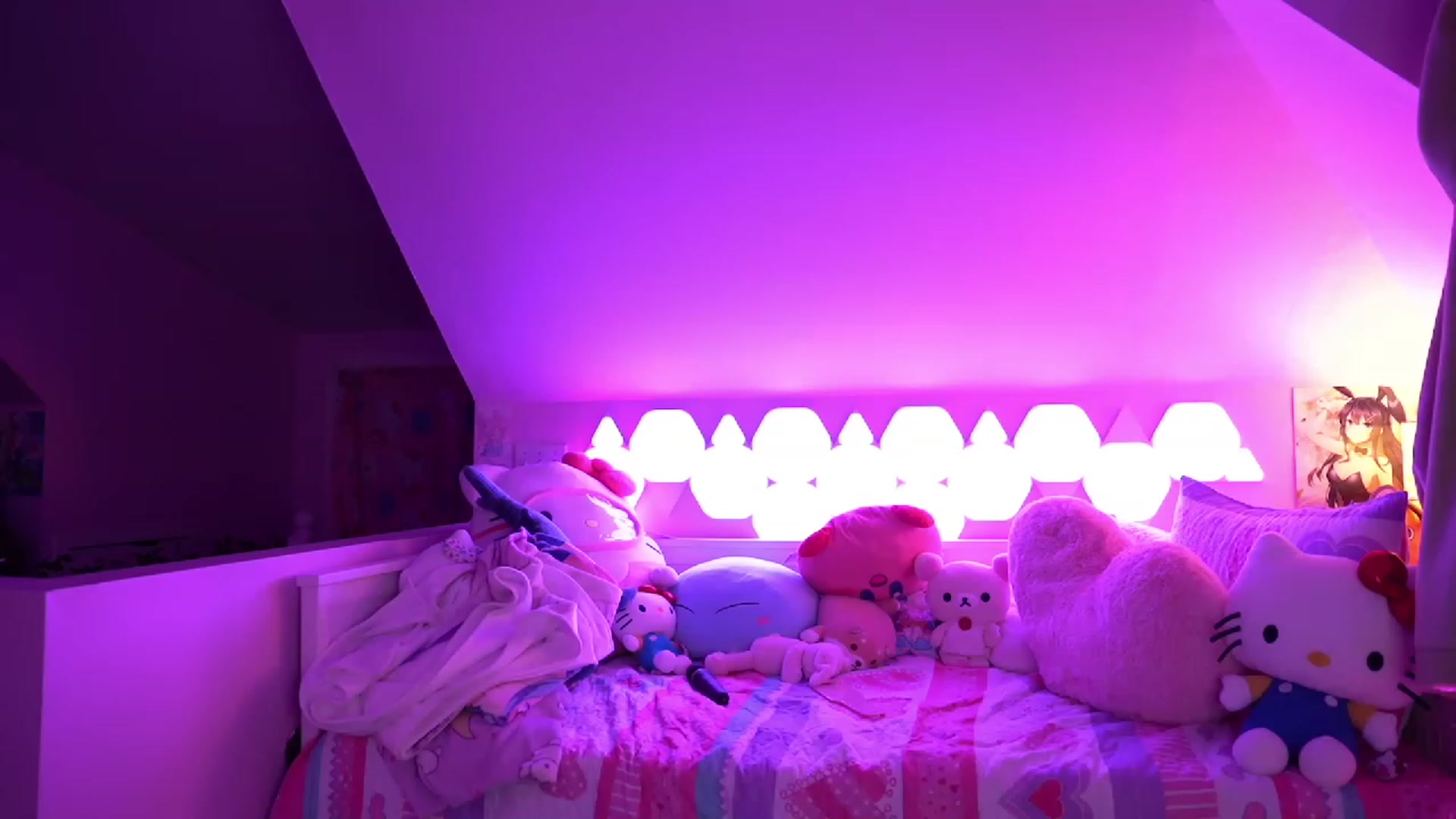 Gallery image thumbnail from SugaryBunny's myfreecams stream on, 01/22/2023, 03:29 image 18 of 20
