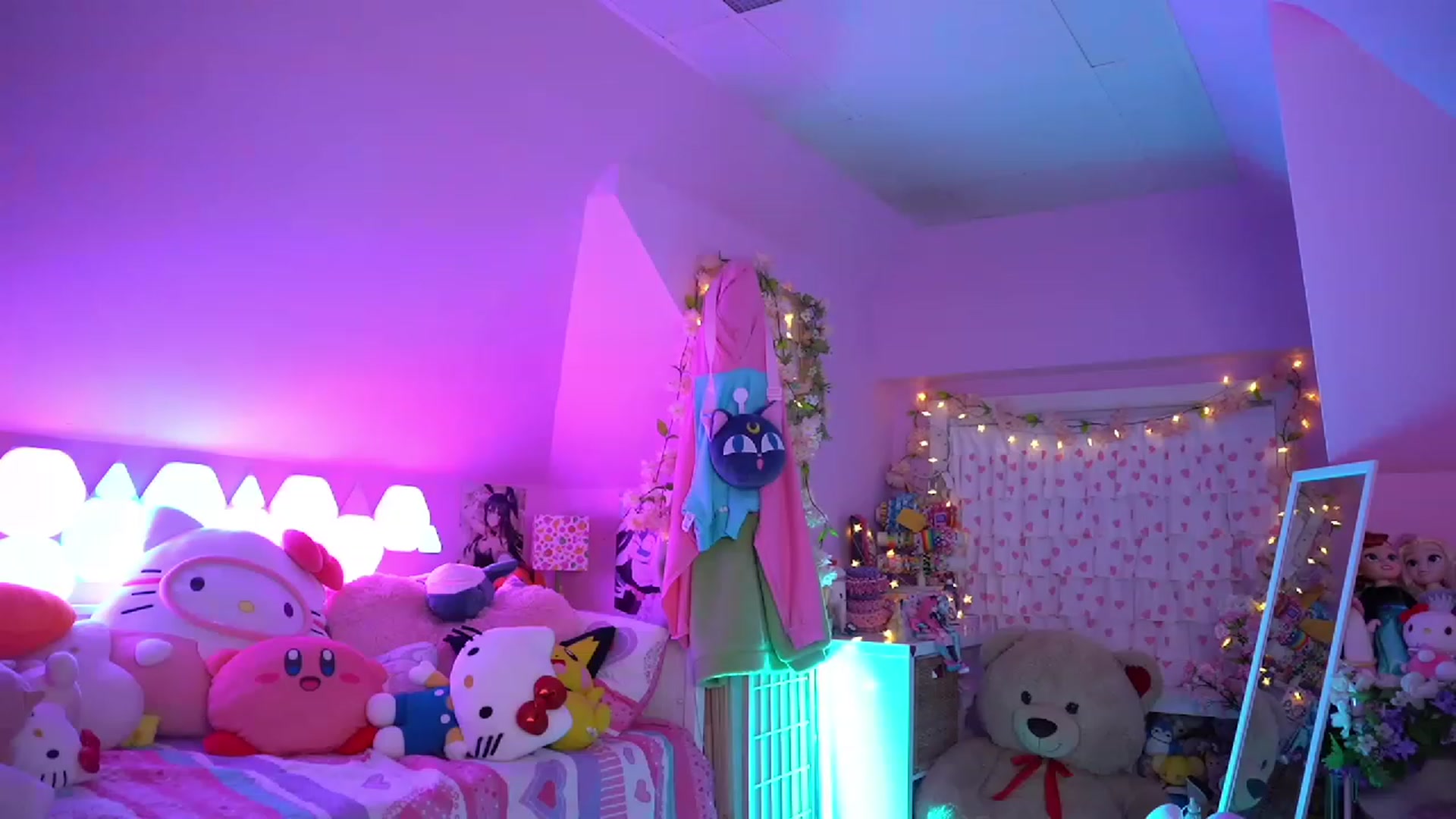 Gallery image thumbnail from SugaryBunny's myfreecams stream on, 01/27/2023, 02:13 image 8 of 20