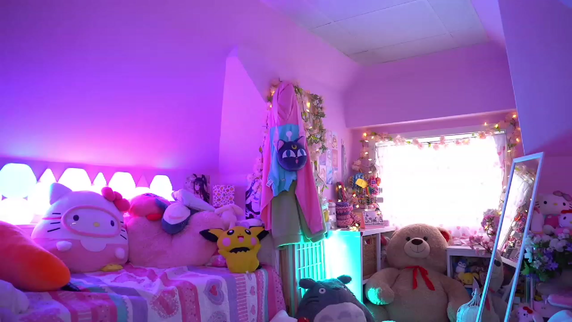 Gallery image thumbnail from SugaryBunny's myfreecams stream on, 01/28/2023, 20:31 image 19 of 20
