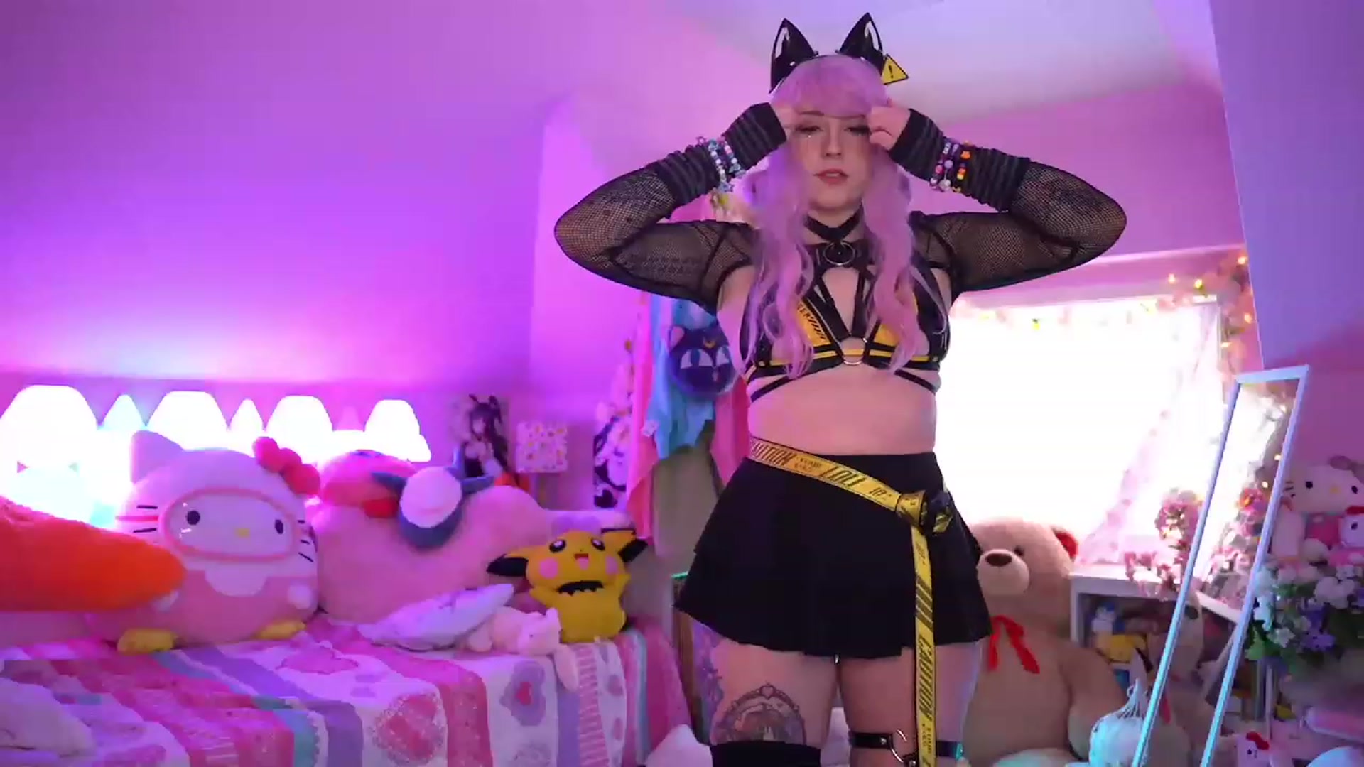 Gallery image thumbnail from SugaryBunny's myfreecams stream on, 01/28/2023, 20:31 image 6 of 20