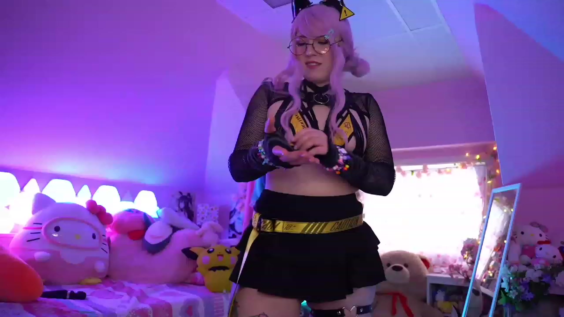 Gallery image thumbnail from SugaryBunny's myfreecams stream on, 01/28/2023, 21:47 image 4 of 20