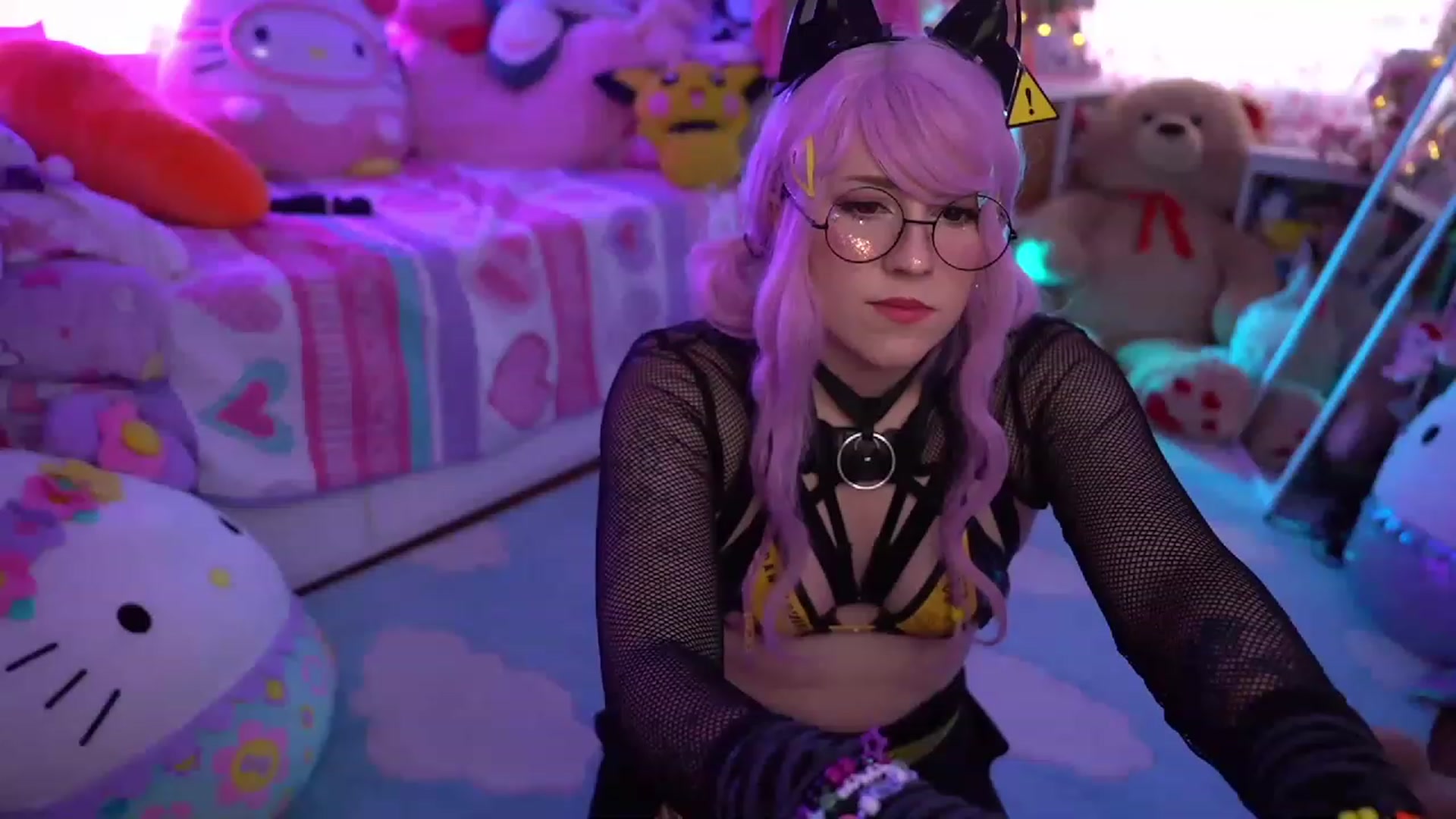 Gallery image thumbnail from SugaryBunny's myfreecams stream on, 01/28/2023, 21:47 image 7 of 20
