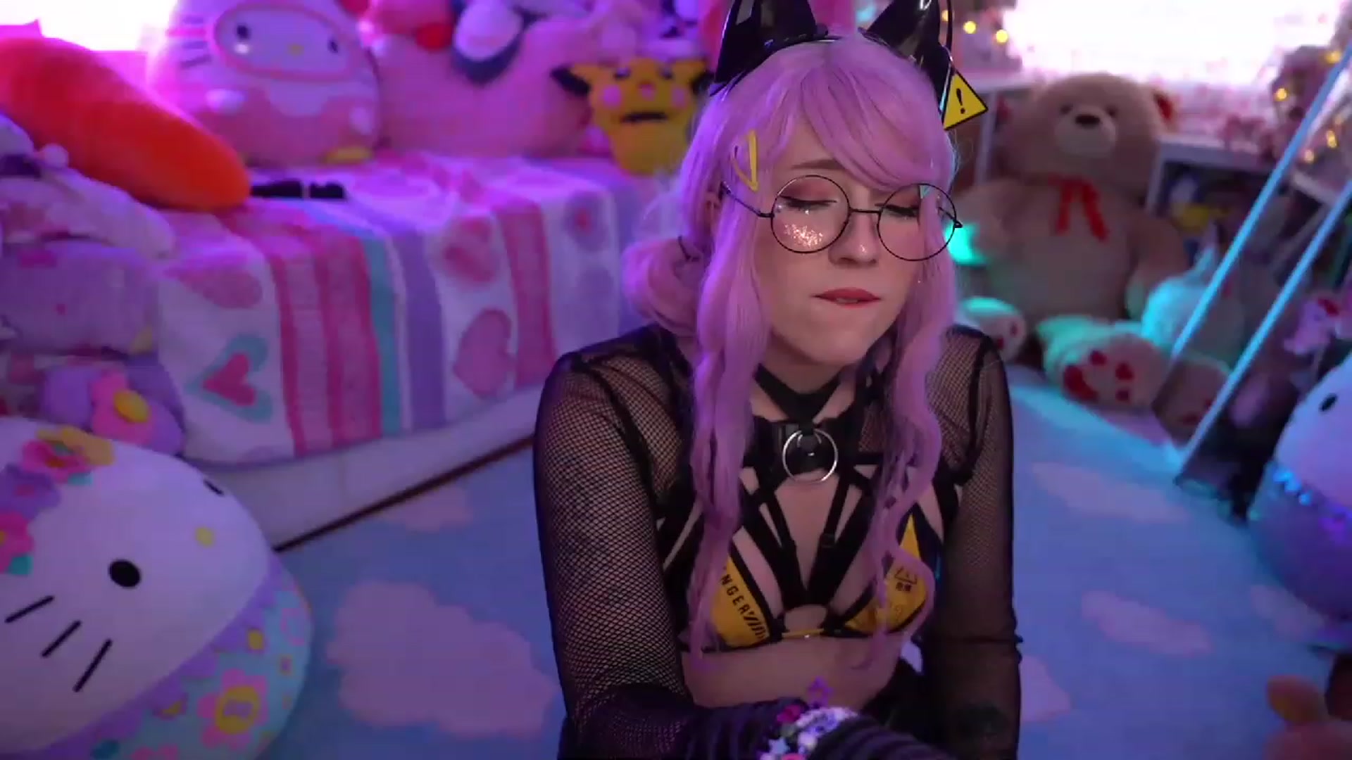Gallery image thumbnail from SugaryBunny's myfreecams stream on, 01/28/2023, 21:47 image 8 of 20
