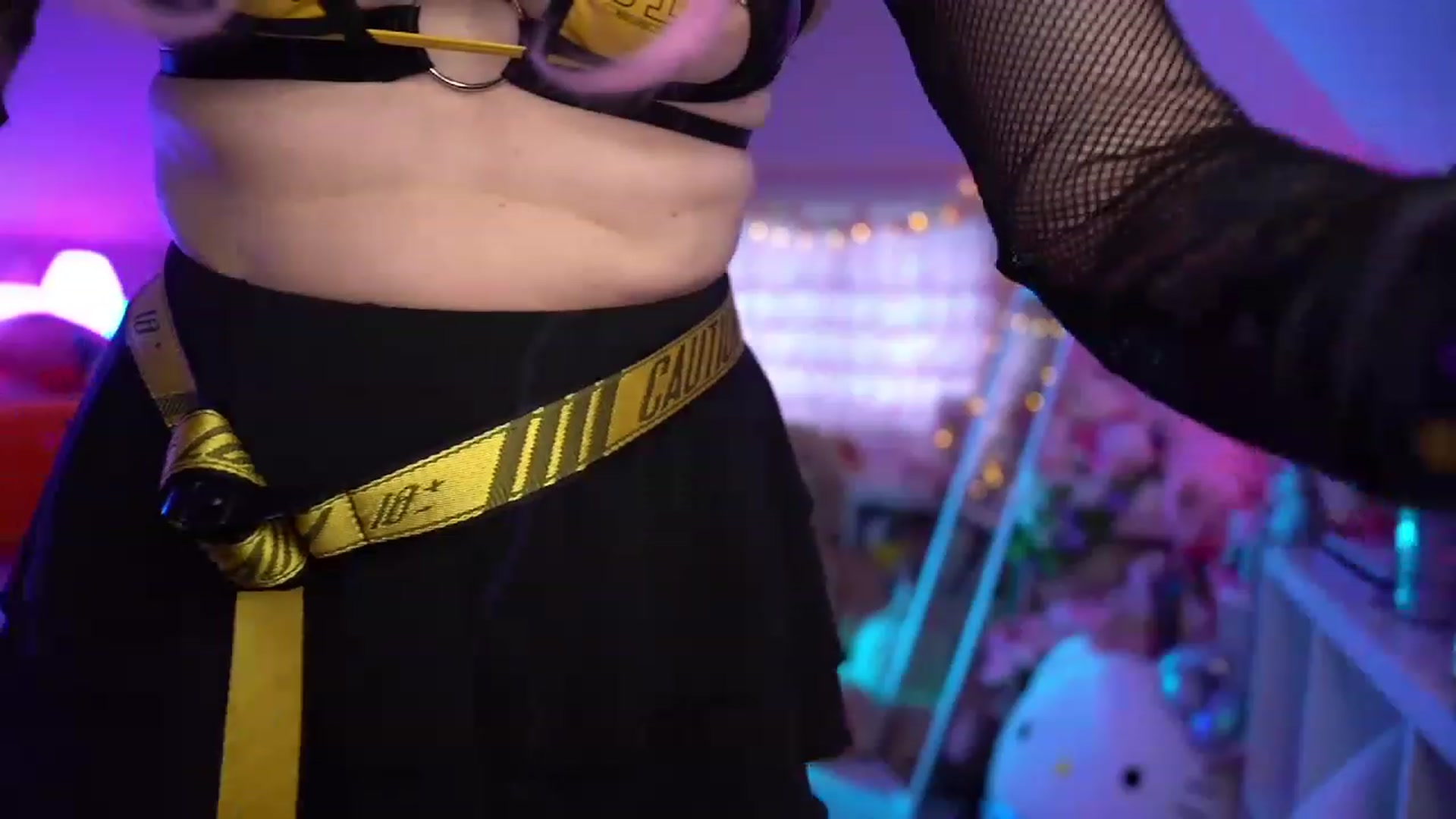 Gallery image thumbnail from SugaryBunny's myfreecams stream on, 01/28/2023, 22:19 image 5 of 20