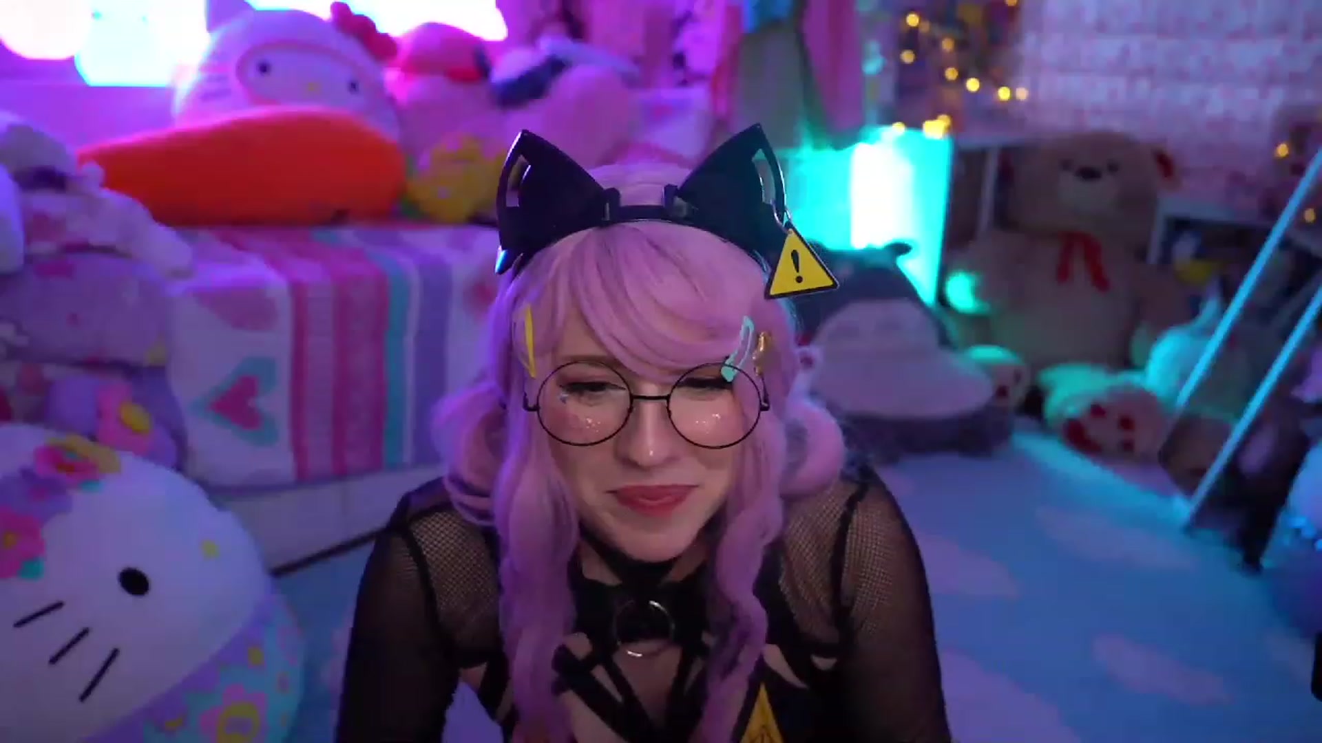 Gallery image thumbnail from SugaryBunny's myfreecams stream on, 01/28/2023, 22:19 image 20 of 20
