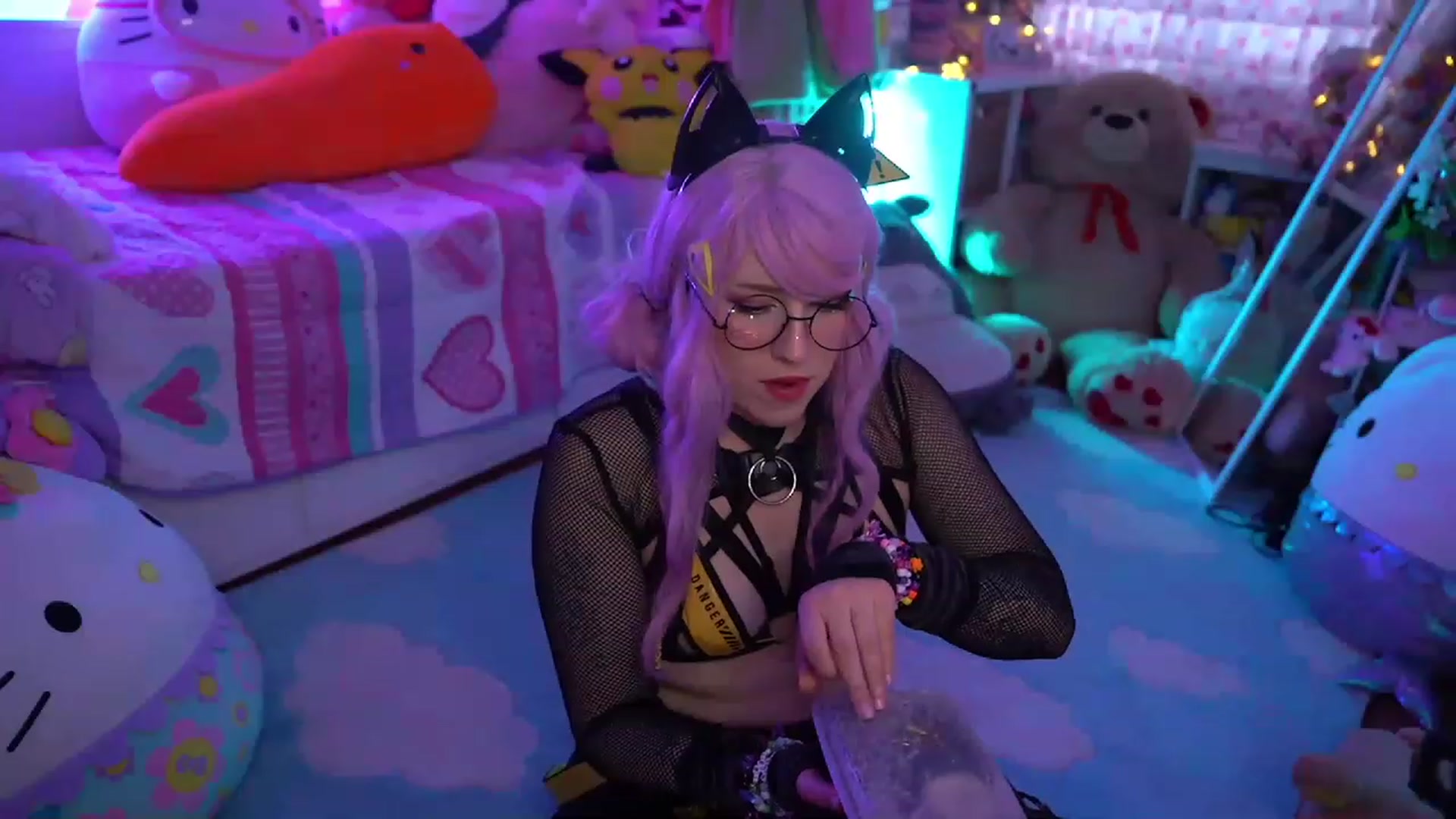 Gallery image thumbnail from SugaryBunny's myfreecams stream on, 01/28/2023, 22:19 image 4 of 20