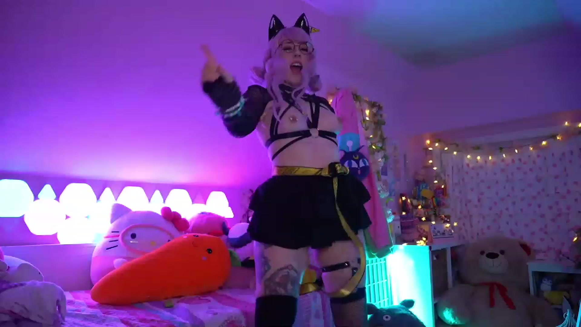 Gallery image thumbnail from SugaryBunny's myfreecams stream on, 01/29/2023, 24:02 image 20 of 20