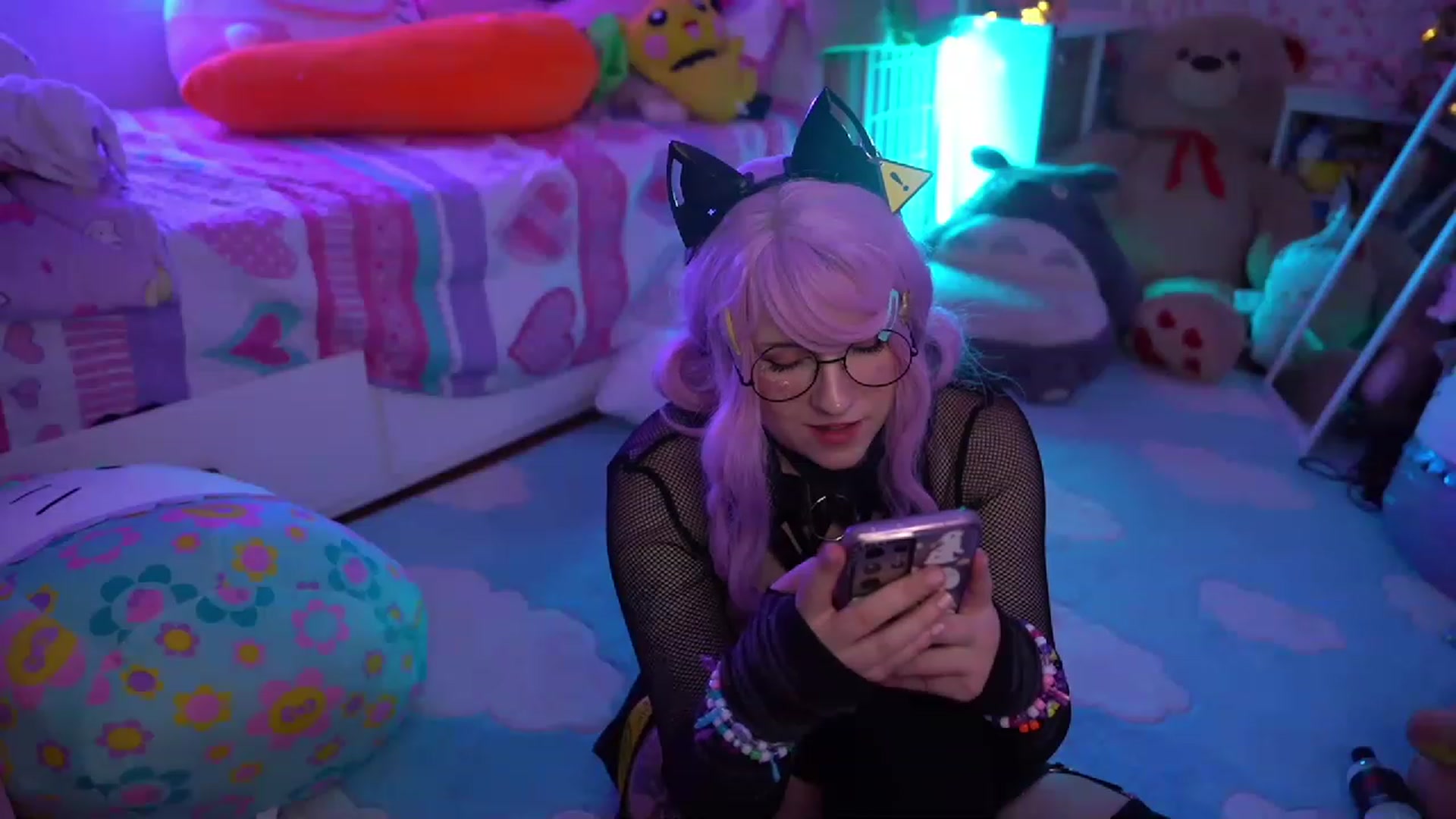 Gallery image thumbnail from SugaryBunny's myfreecams stream on, 01/29/2023, 24:02 image 12 of 20