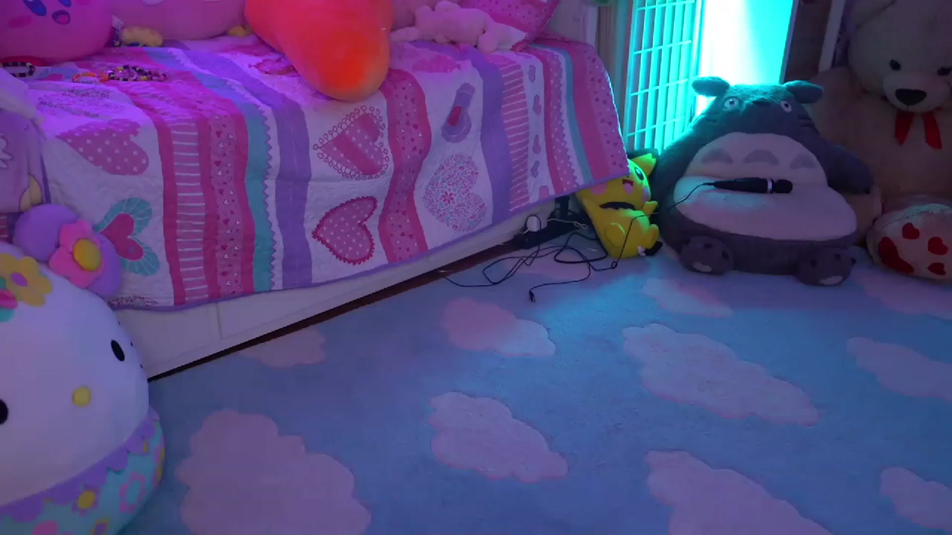 Gallery image thumbnail from SugaryBunny's myfreecams stream on, 02/01/2023, 02:46 image 11 of 20