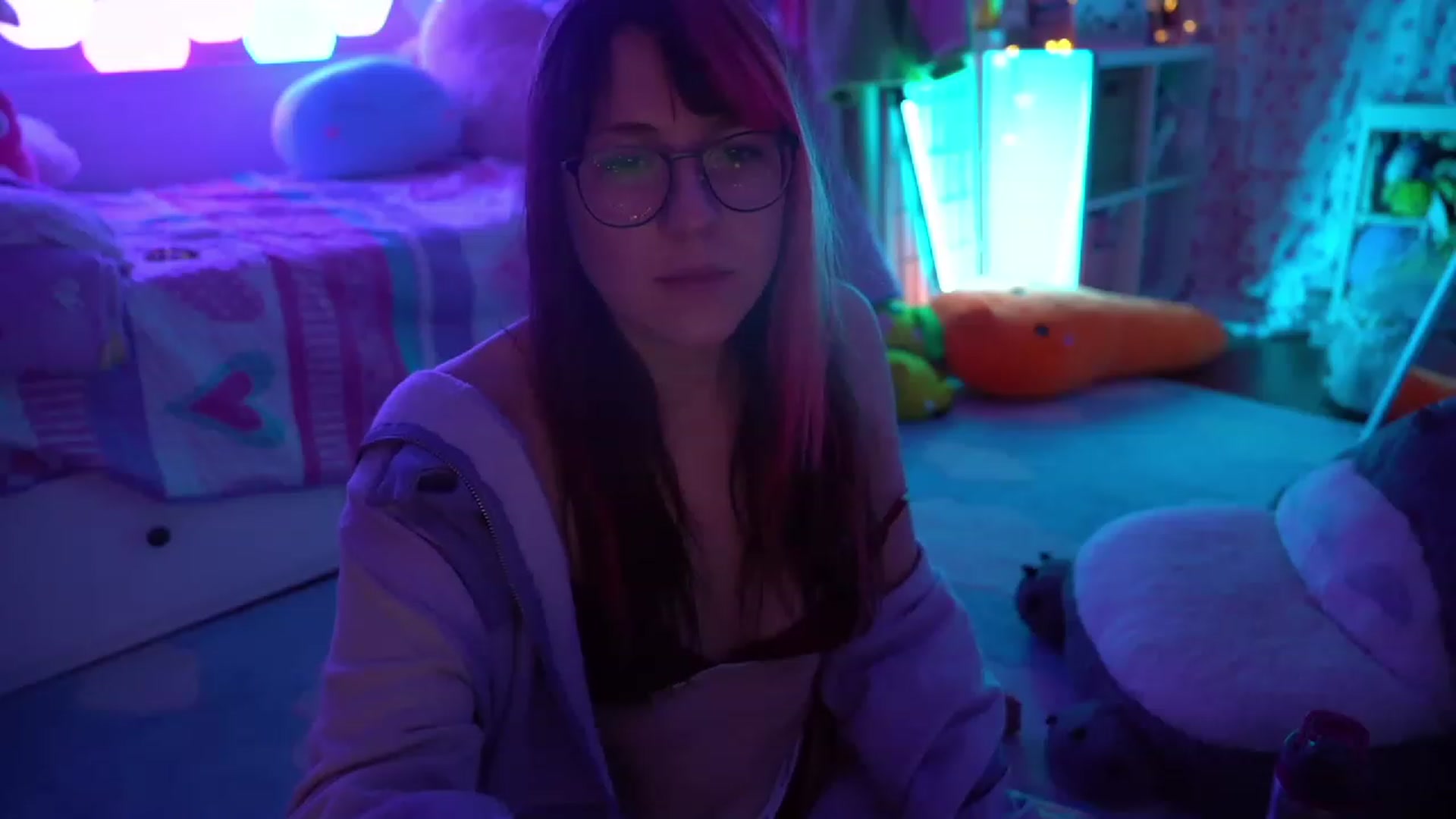 Gallery image thumbnail from SugaryBunny's myfreecams stream on, 02/01/2023, 09:23 image 20 of 20