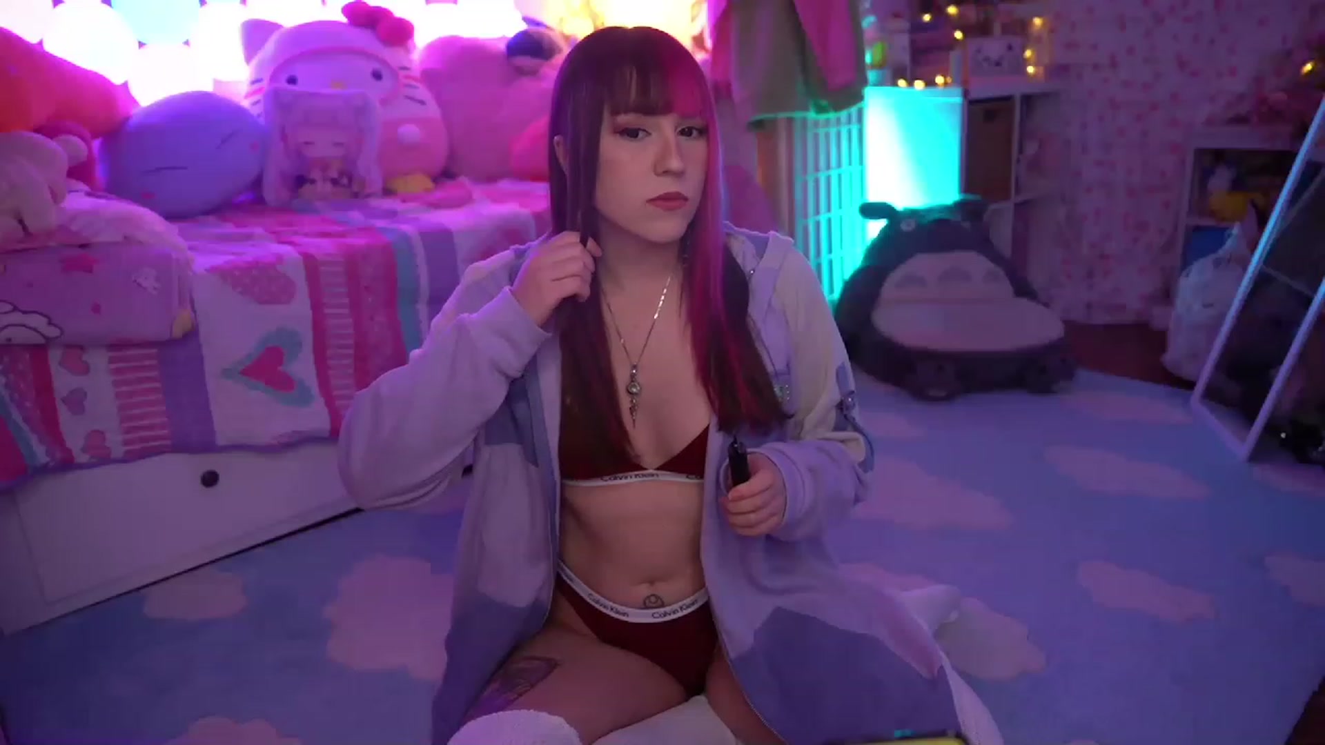 Gallery image thumbnail from SugaryBunny's myfreecams stream on, 02/03/2023, 24:13 image 2 of 20