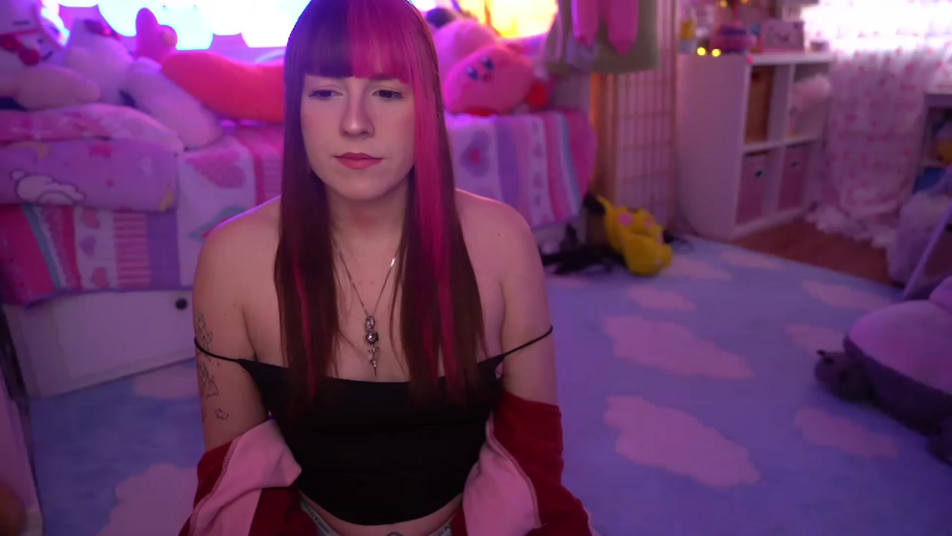 Gallery image thumbnail from SugaryBunny's myfreecams stream on, 02/05/2023, 22:48 image 4 of 20