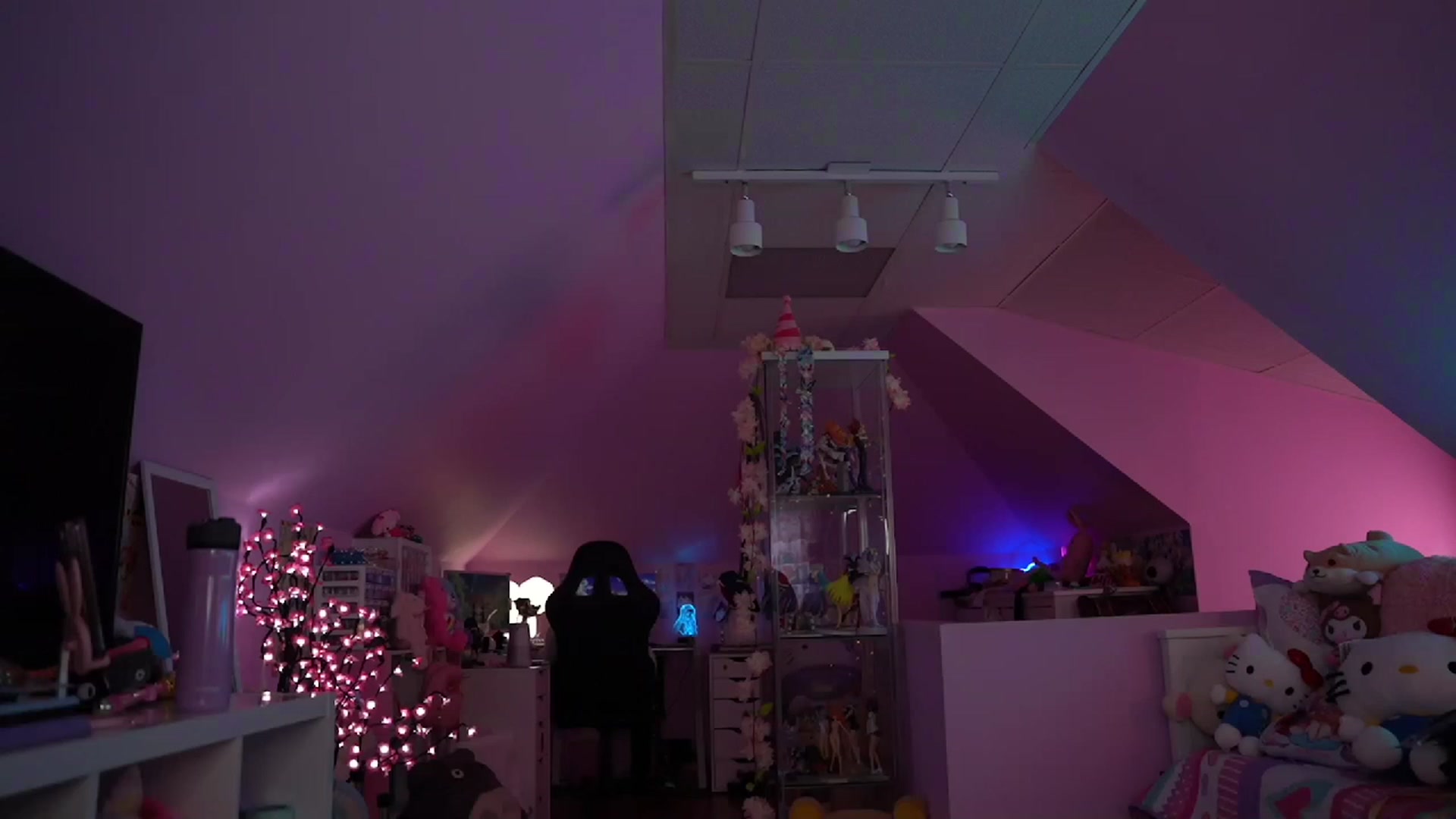 Gallery image thumbnail from SugaryBunny's myfreecams stream on, 02/19/2023, 23:53 image 1 of 20