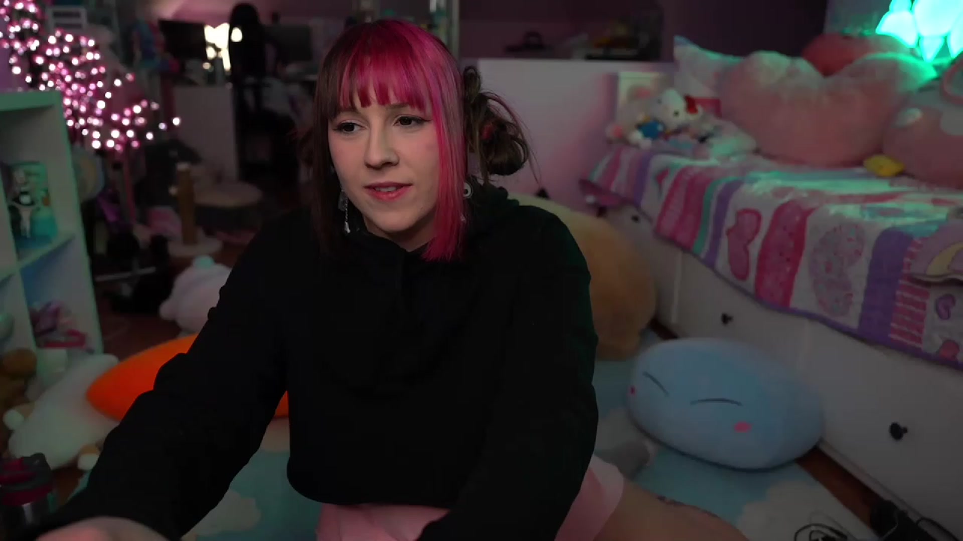 Gallery image thumbnail from SugaryBunny's myfreecams stream on, 02/26/2023, 05:04 image 6 of 20