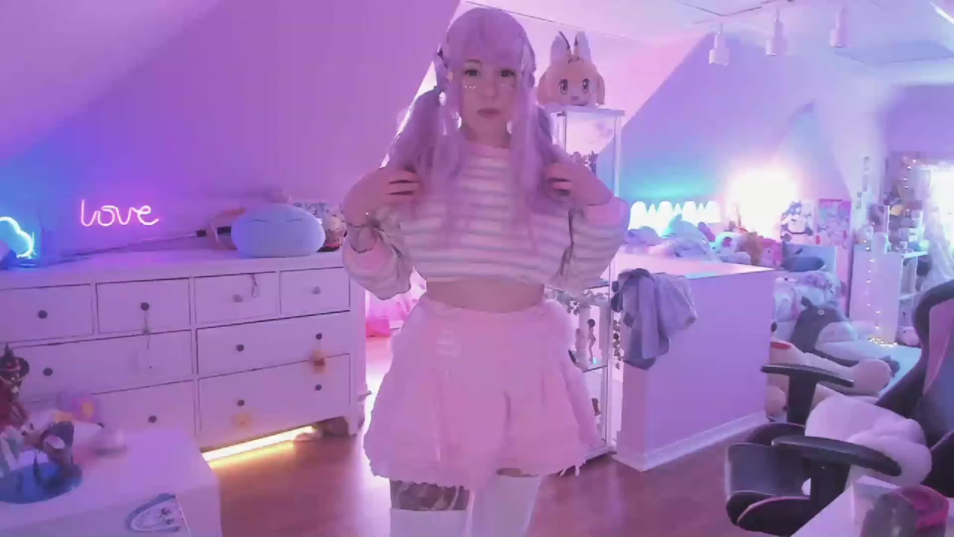 Gallery image thumbnail from SugaryBunny's myfreecams stream on, 03/07/2023, 18:38 image 3 of 20