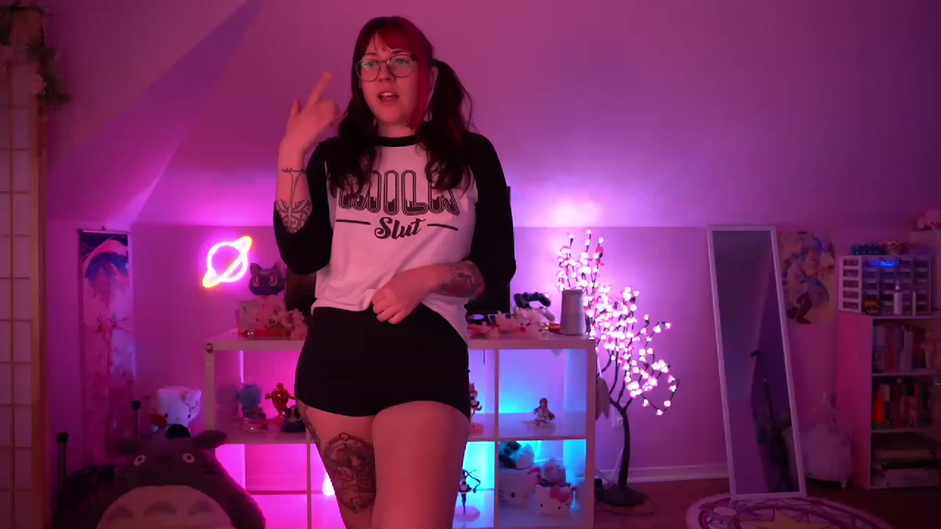 Gallery image thumbnail from SugaryBunny's myfreecams stream on, 03/25/2023, 14:47 image 9 of 20