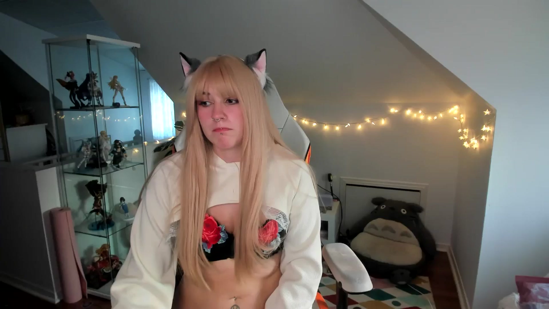 Gallery image thumbnail from SugaryBunny's myfreecams stream on, 08/30/2024, 23:03 image 20 of 20