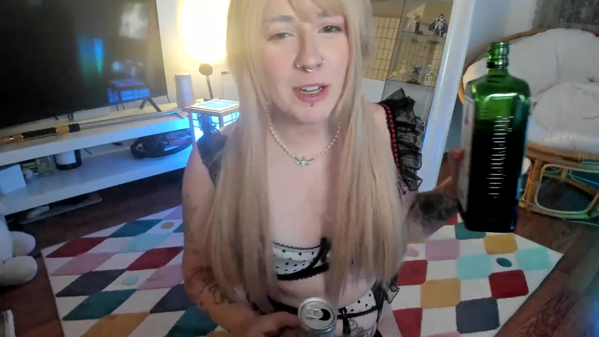 Gallery image thumbnail from SugaryBunny's myfreecams stream on, 11/15/2024, 01:52 image 8 of 20