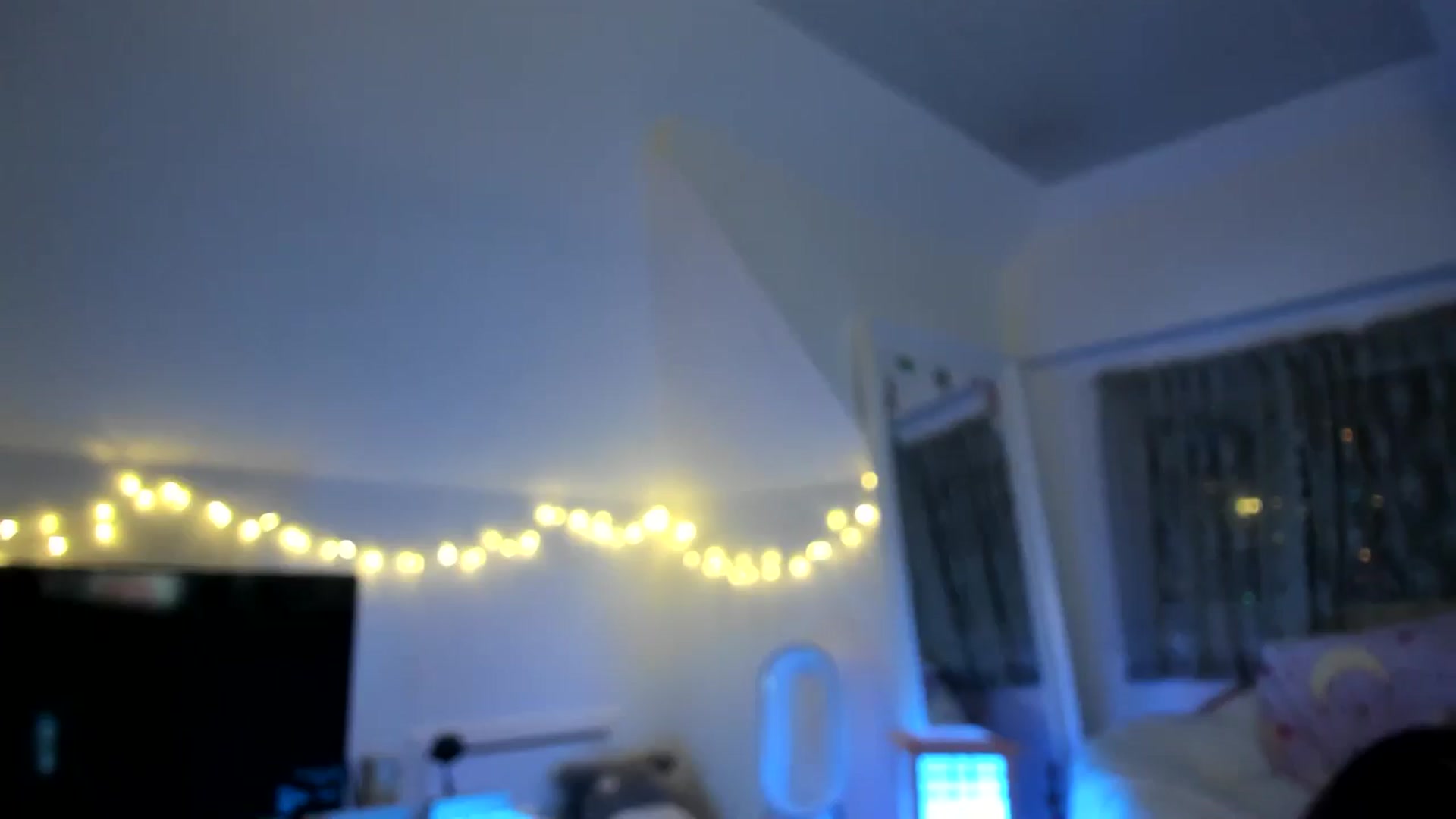 Gallery image thumbnail from SugaryBunny's myfreecams stream on, 01/03/2025, 24:29 image 15 of 20