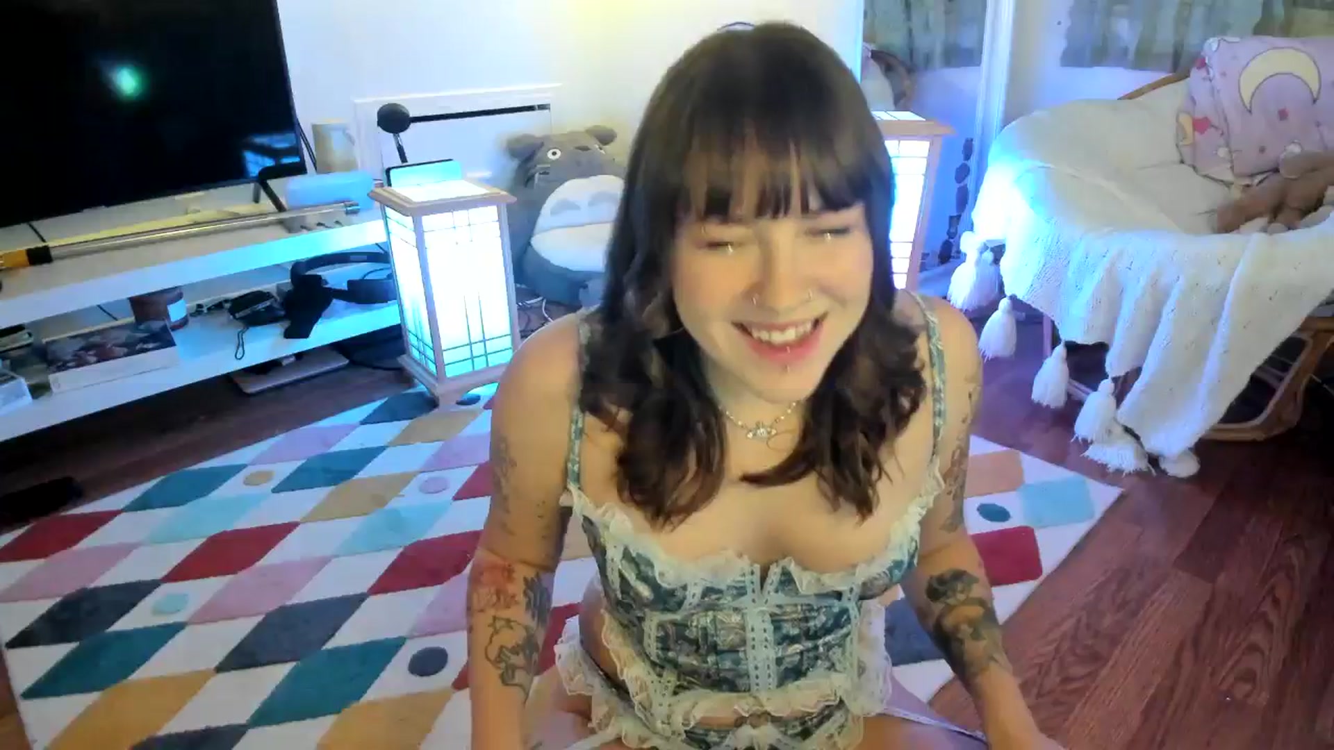 Gallery image thumbnail from SugaryBunny's myfreecams stream on, 01/03/2025, 24:29 image 6 of 20
