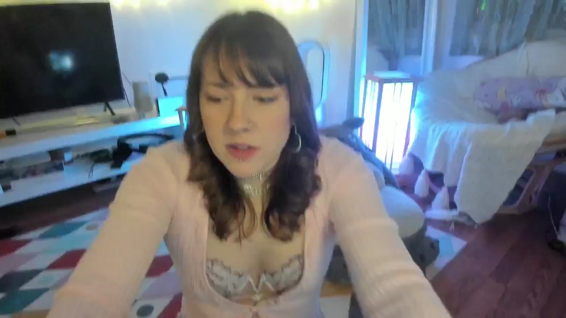 Gallery image thumbnail from SugaryBunny's myfreecams stream on, 01/11/2025, 24:02 image 18 of 20