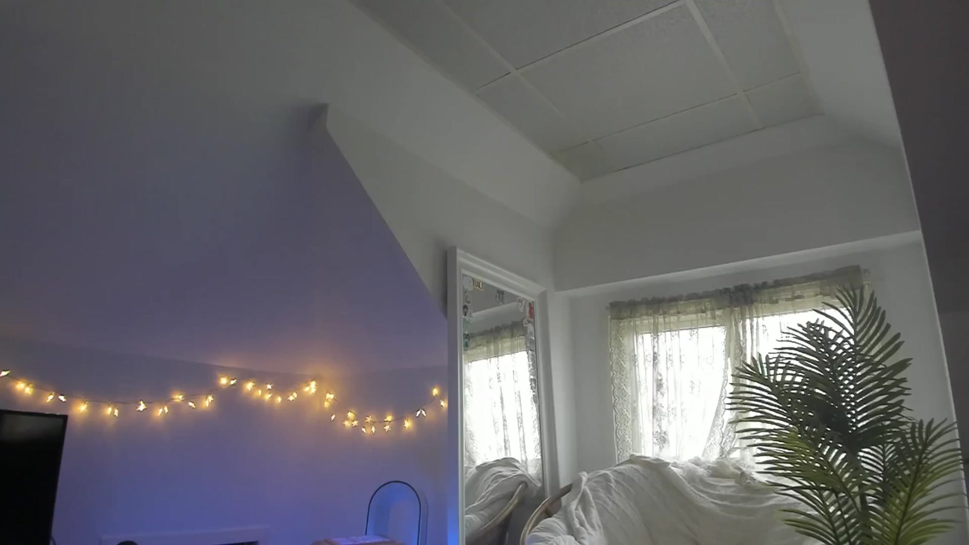 Gallery image thumbnail from SugaryBunny's myfreecams stream on, 03/31/2025, 20:28 image 12 of 20