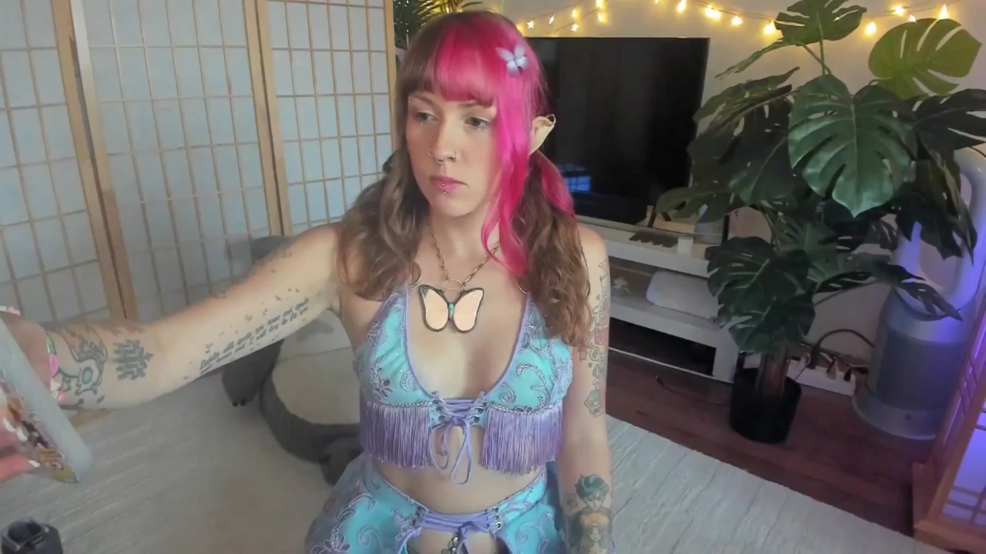 Gallery image thumbnail from SugaryBunny's myfreecams stream on, 09/09/2025, 02:17 image 1 of 20