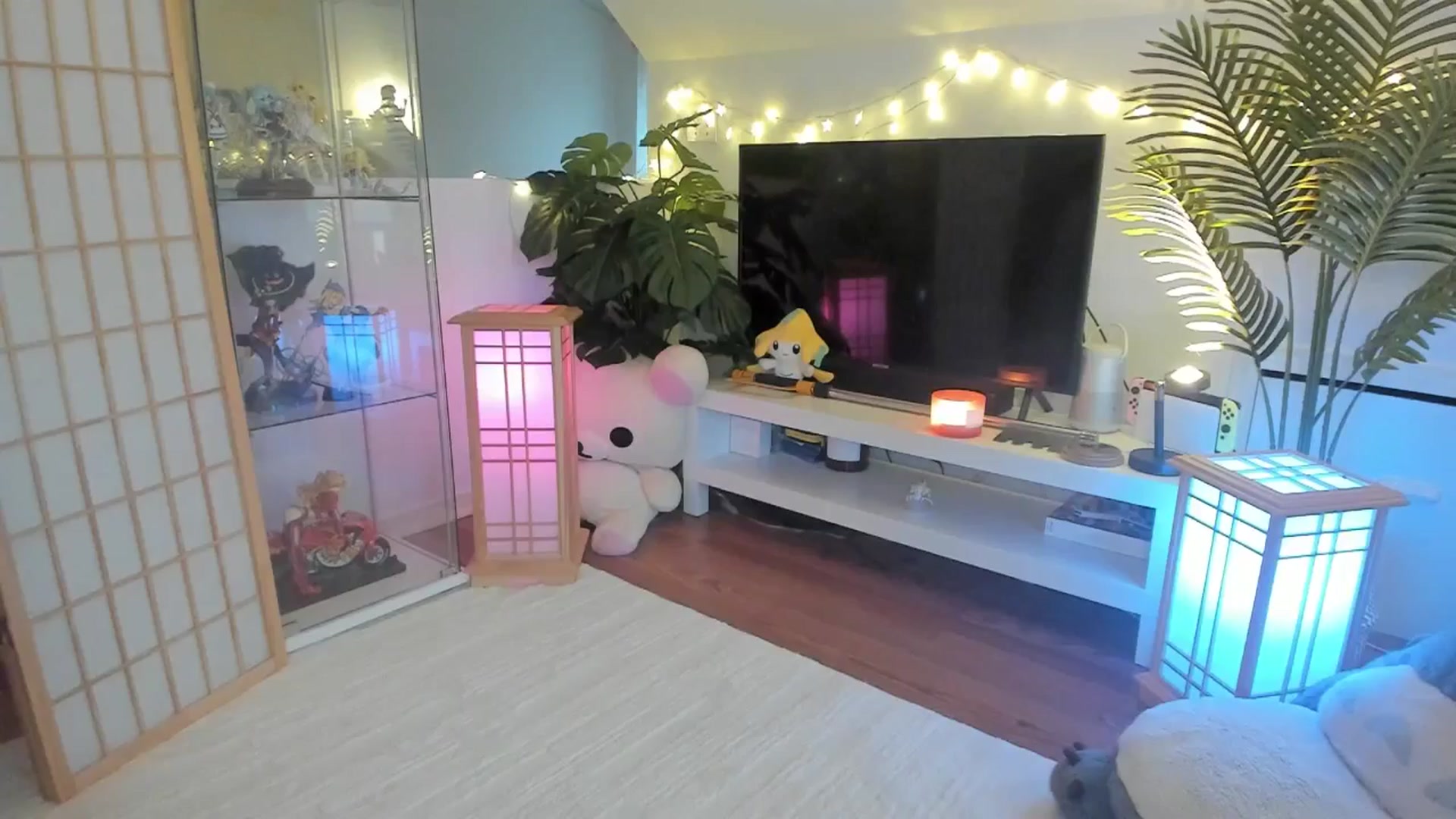 Gallery image thumbnail from SugaryBunny's myfreecams stream on, 09/24/2025, 24:05 image 12 of 20