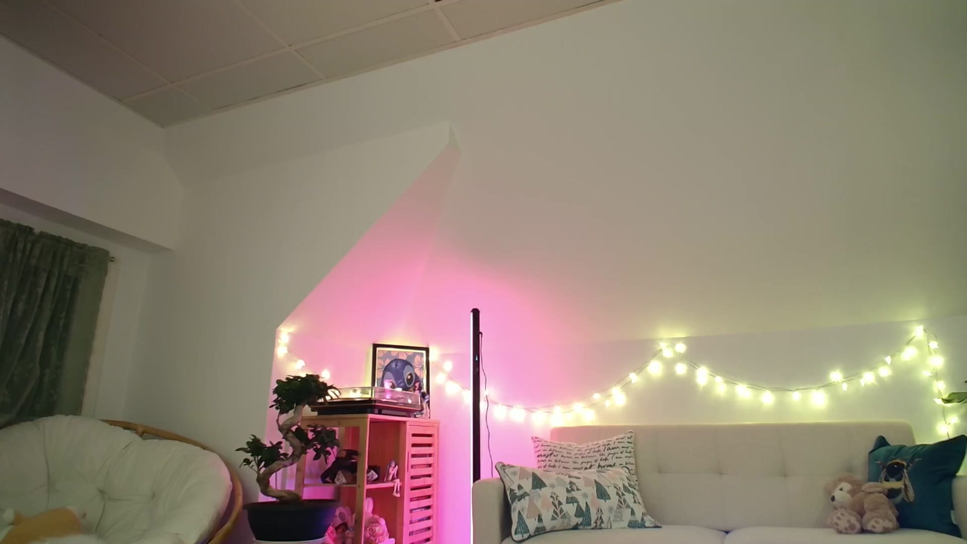 Gallery image thumbnail from SugaryBunny's myfreecams stream on, 11/14/2025, 24:47 image 6 of 20