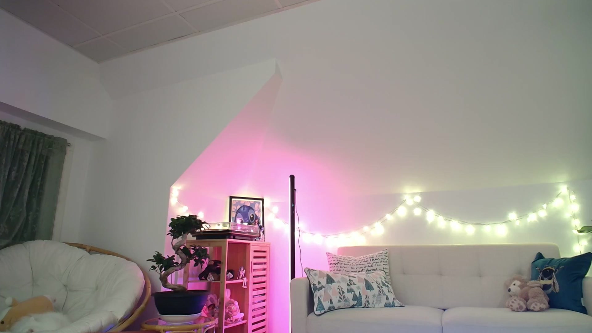 Gallery image thumbnail from SugaryBunny's myfreecams stream on, 11/14/2025, 24:47 image 5 of 20
