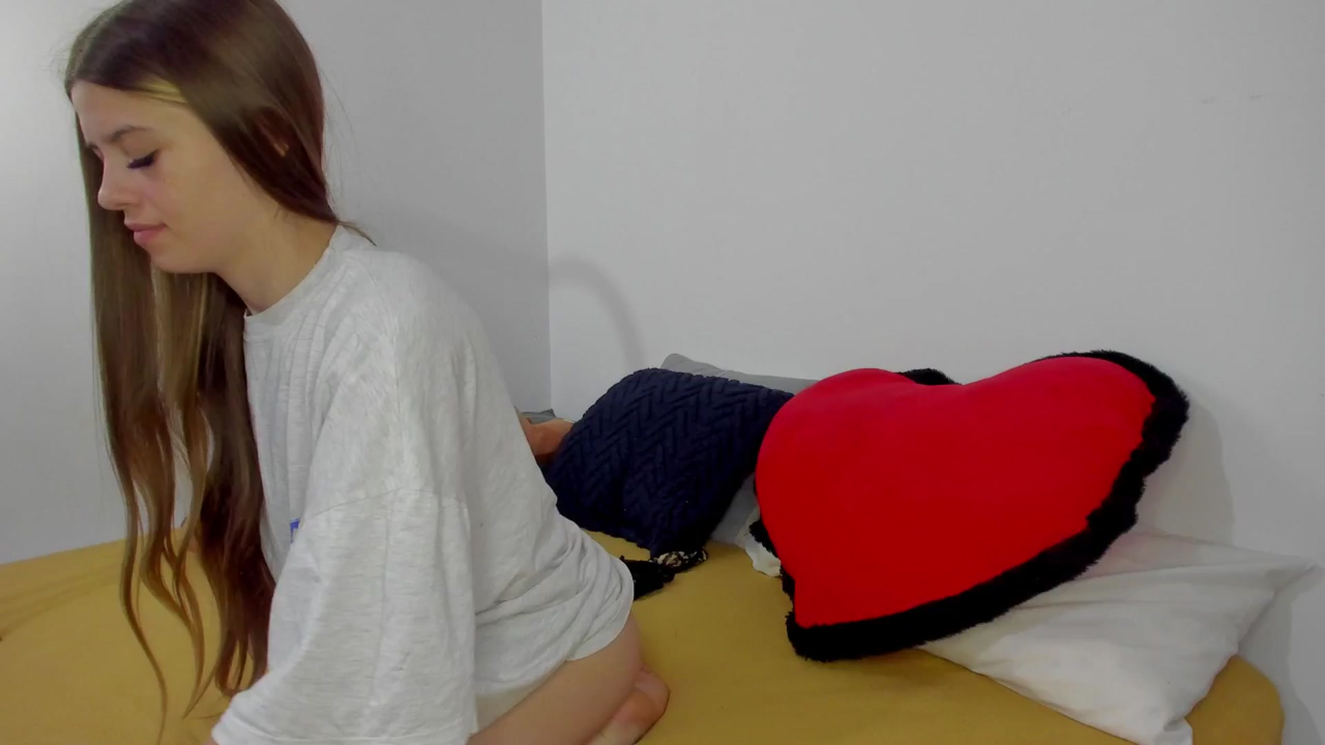 Gallery image thumbnail from Sukie_spooky's myfreecams stream on, 05/20/2025, 23:59 image 11 of 20