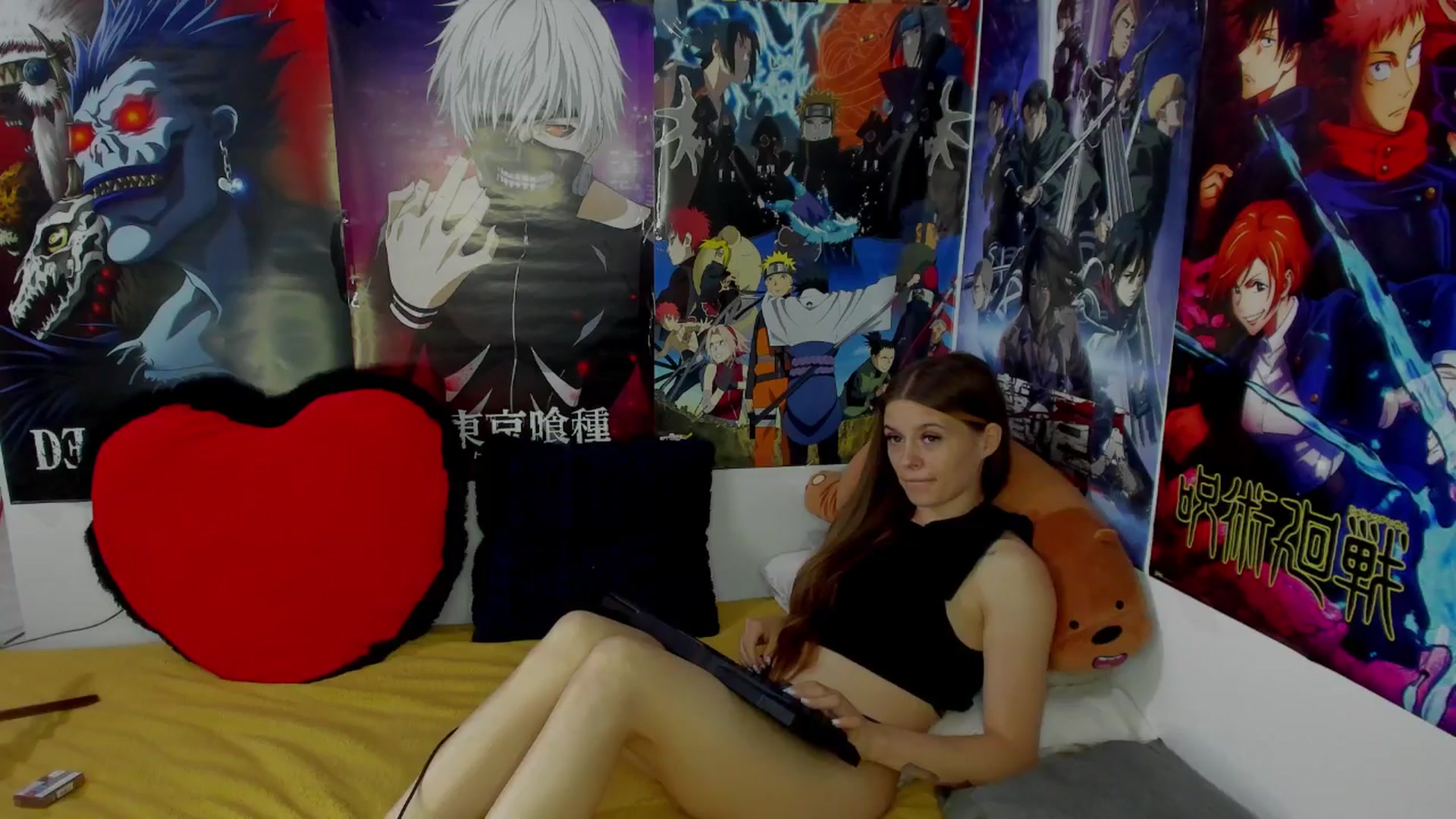 Gallery image thumbnail from Sukie_spooky's myfreecams stream on, 05/21/2025, 23:36 image 3 of 20