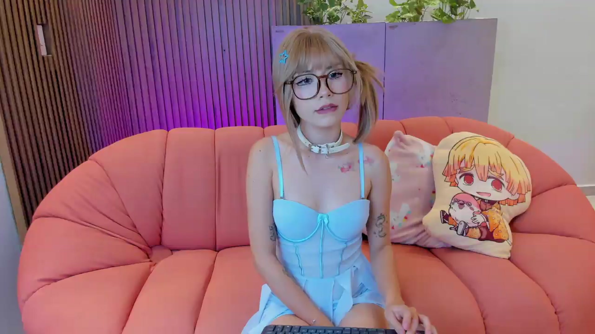 Gallery image thumbnail from Sukistar's myfreecams stream on, 09/28/2026, 23:26 image 19 of 20