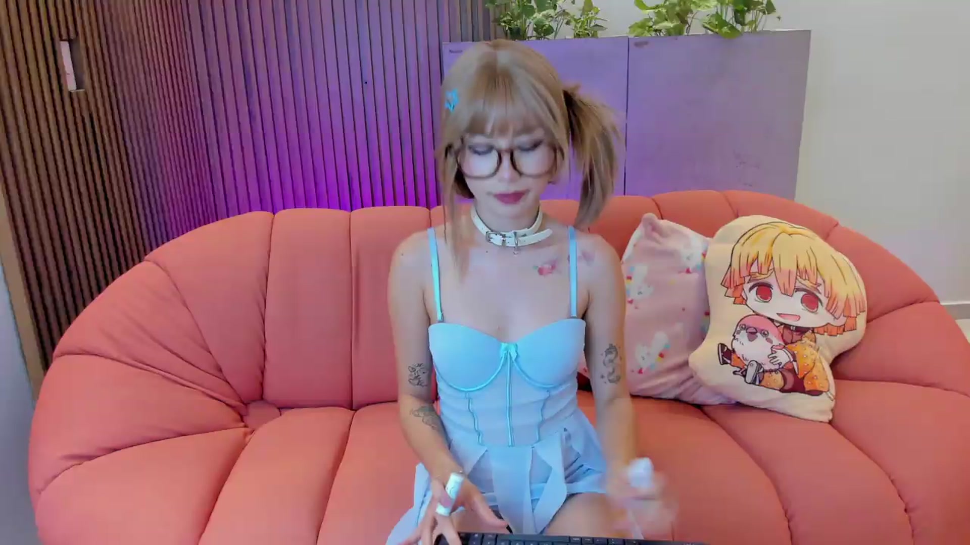 Gallery image thumbnail from Sukistar's myfreecams stream on, 09/28/2026, 23:26 image 18 of 20