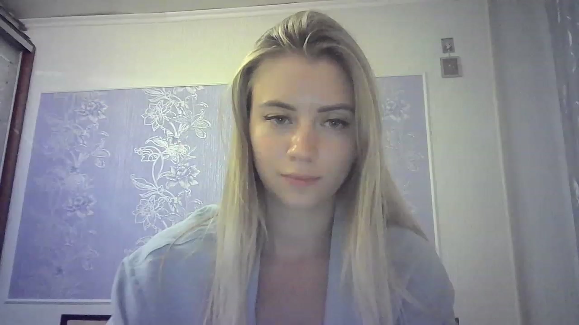 Gallery image thumbnail from Sulfate0's myfreecams stream on, 08/19/2023, 13:22 image 18 of 20