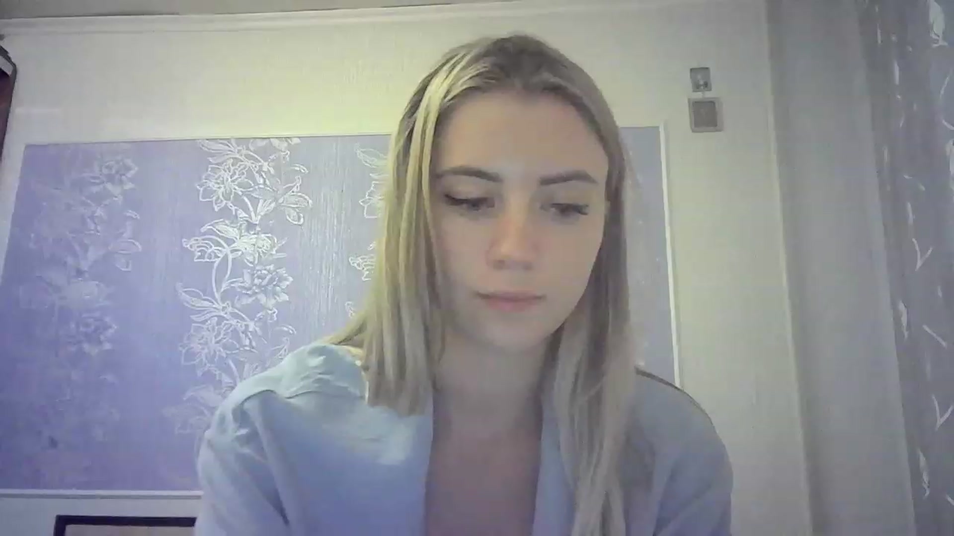 Gallery image thumbnail from Sulfate0's myfreecams stream on, 08/19/2023, 13:22 image 8 of 20