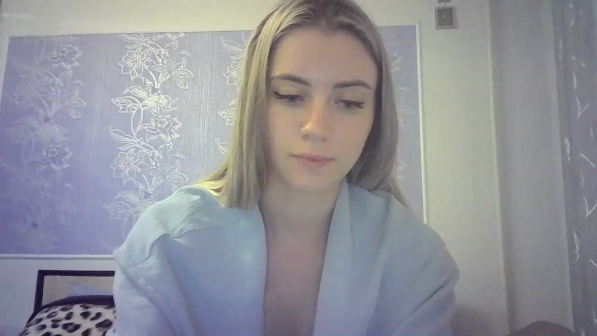 Gallery image thumbnail from Sulfate0's myfreecams stream on, 08/19/2023, 13:22 image 2 of 20
