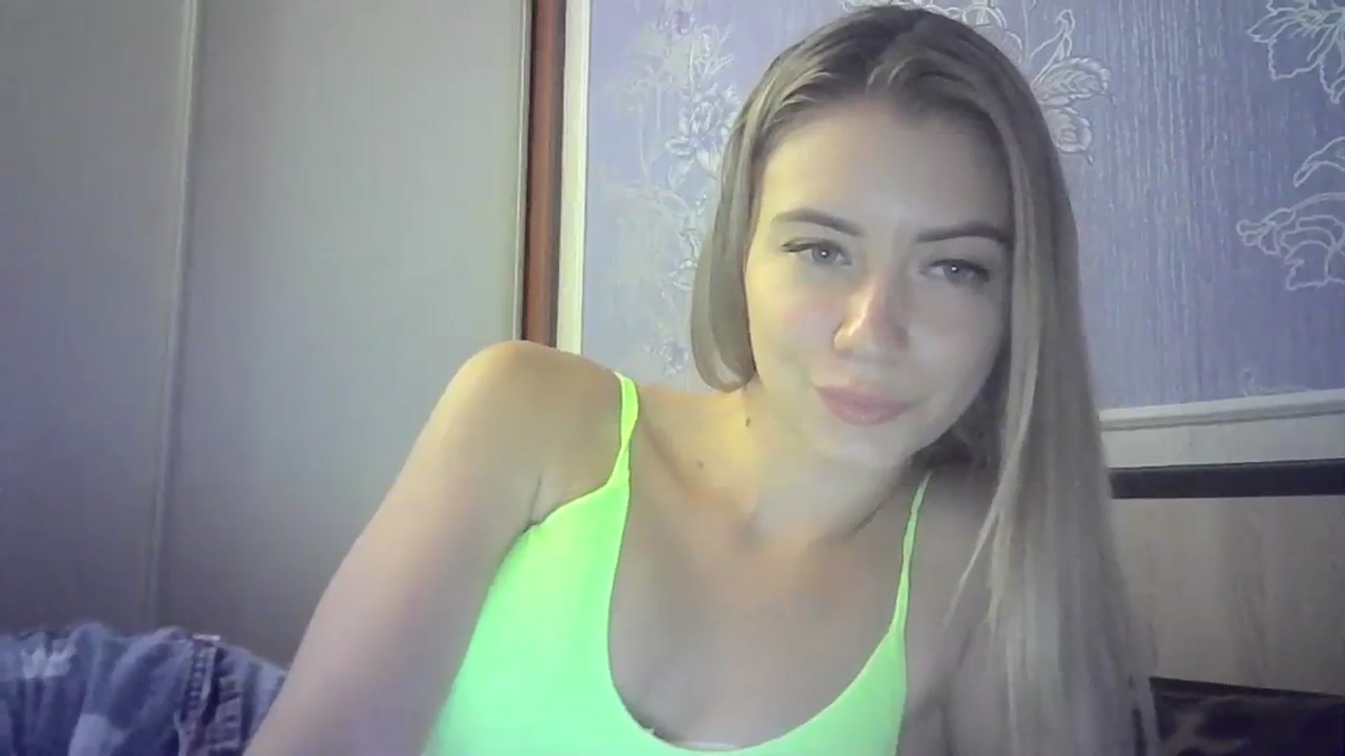 Gallery image thumbnail from Sulfate0's myfreecams stream on, 08/20/2023, 09:14 image 5 of 20