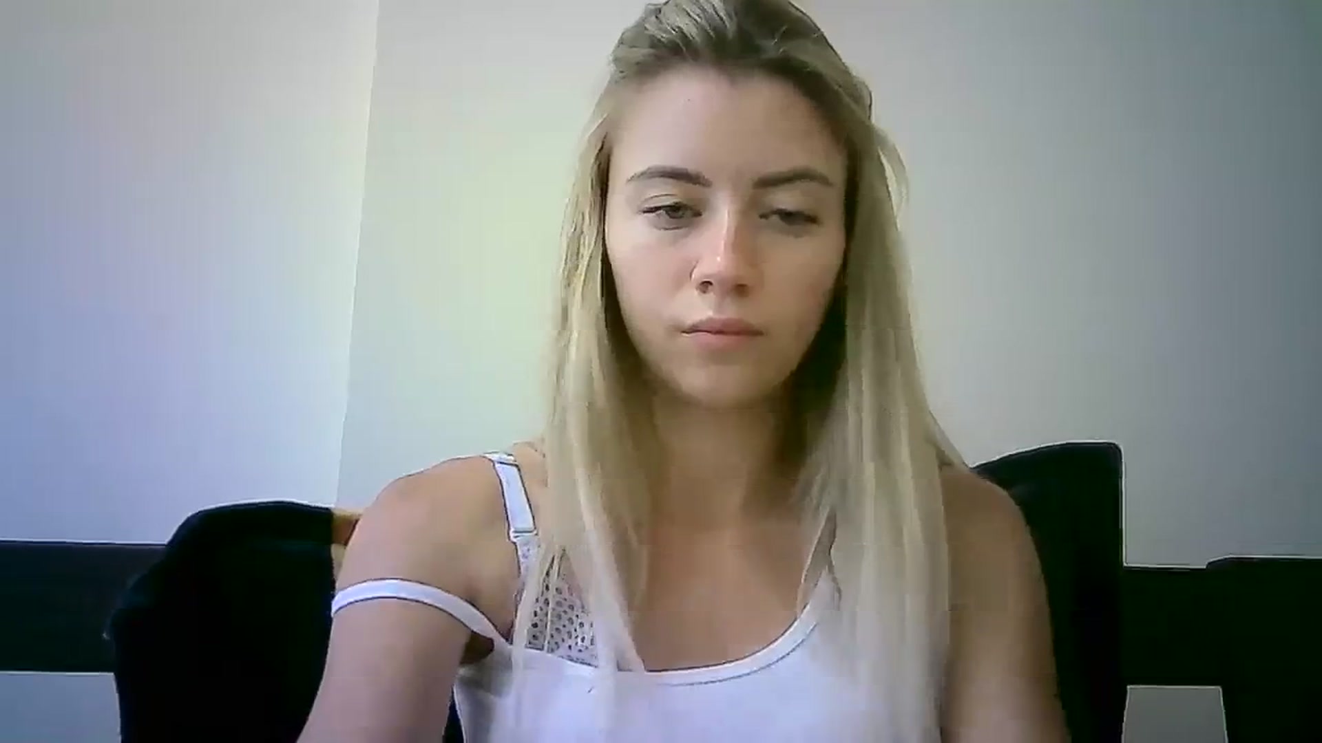 Gallery image thumbnail from Sulfate0's myfreecams stream on, 09/16/2023, 09:37 image 11 of 20