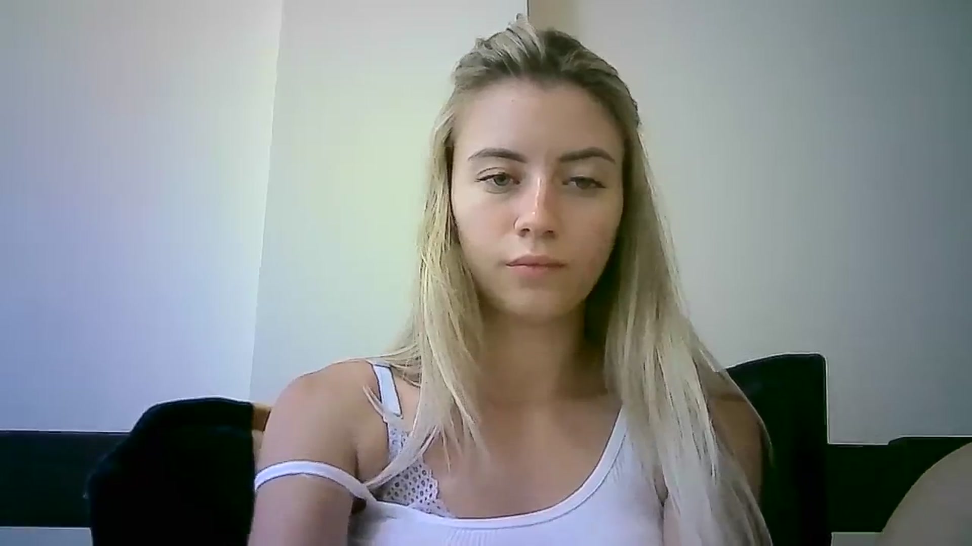 Gallery image thumbnail from Sulfate0's myfreecams stream on, 09/16/2023, 09:37 image 3 of 20