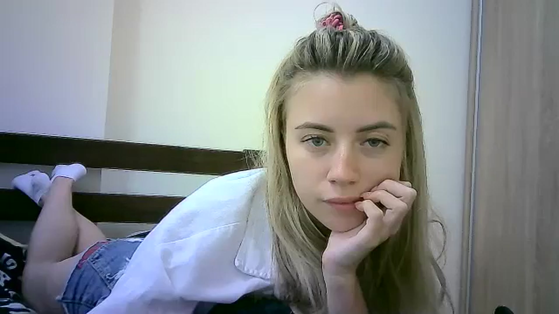 Gallery image thumbnail from Sulfate0's myfreecams stream on, 10/07/2023, 12:52 image 4 of 20