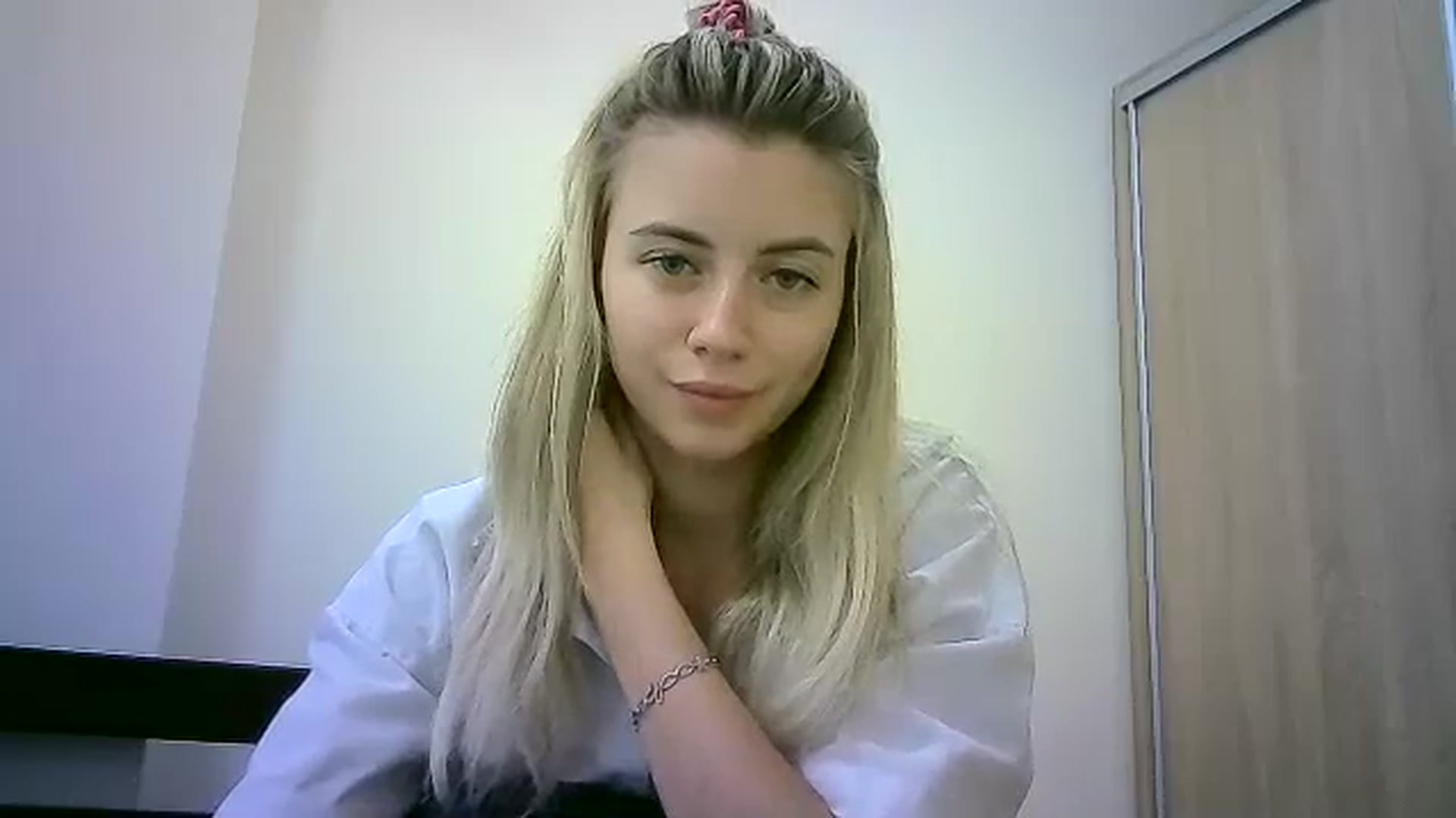 Gallery image thumbnail from Sulfate0's myfreecams stream on, 10/07/2023, 12:52 image 19 of 20