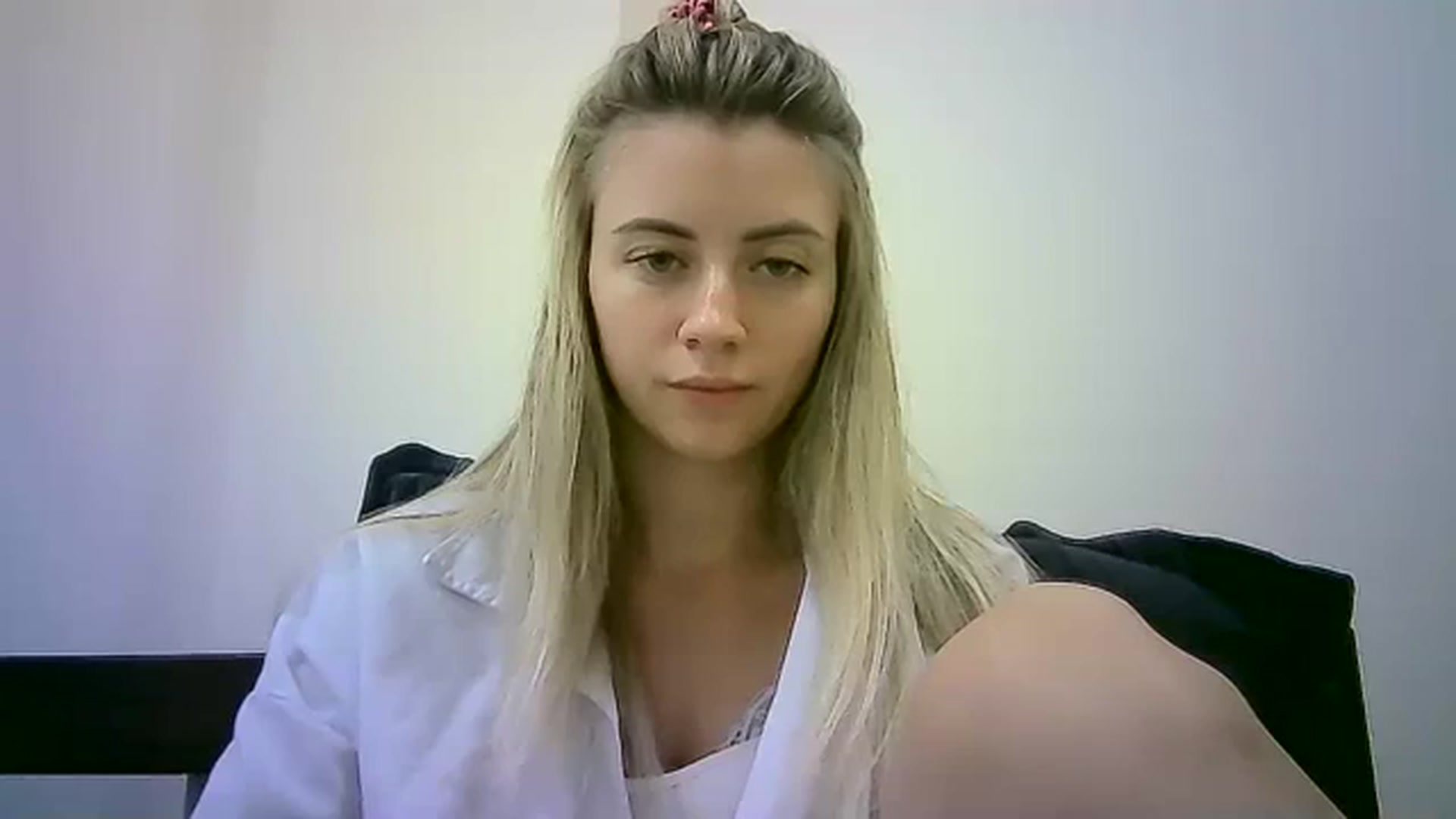 Gallery image thumbnail from Sulfate0's myfreecams stream on, 10/07/2023, 13:22 image 14 of 20